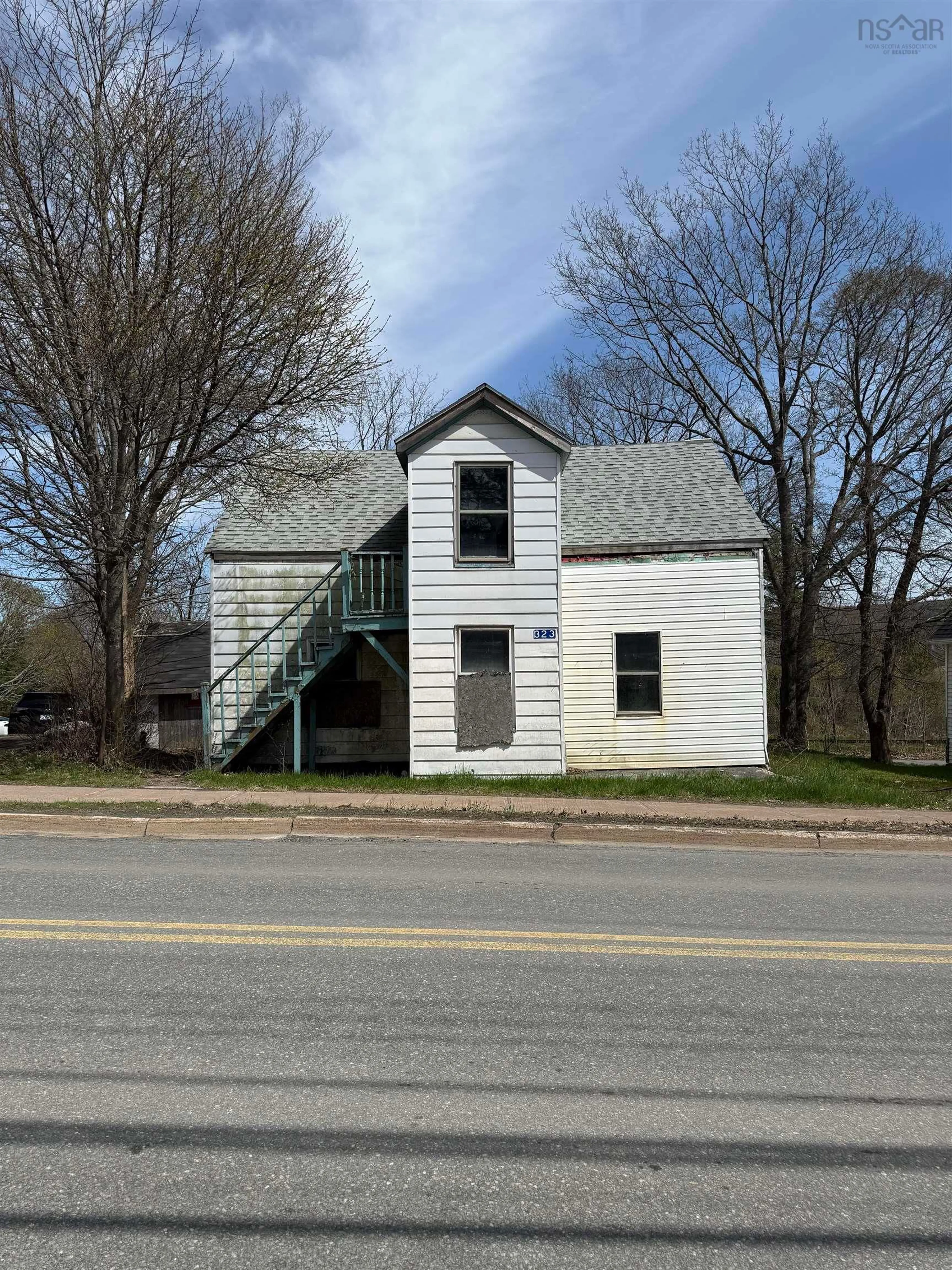 Unknown for 323 South Foord St, Stellarton Nova Scotia B0K 1S0