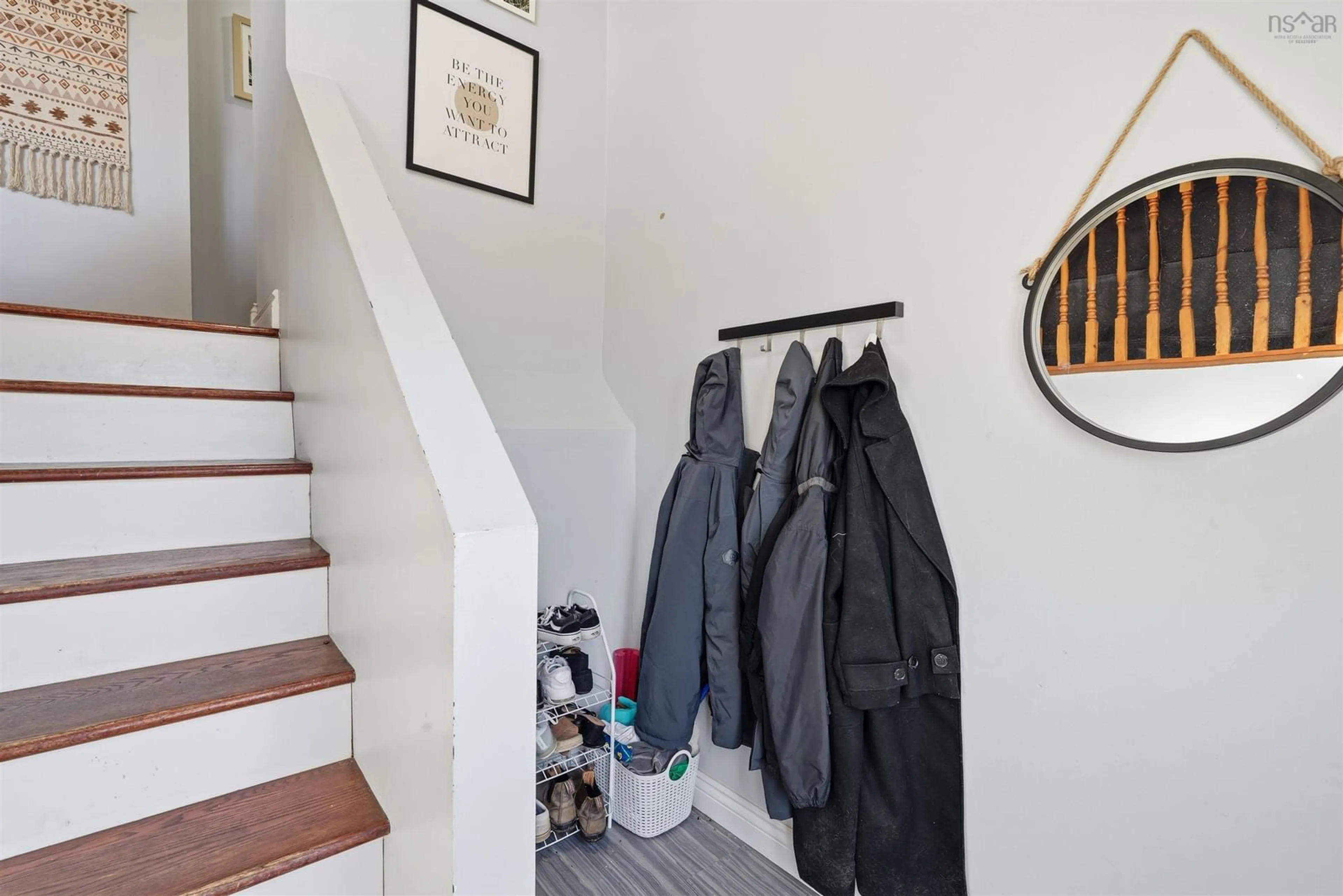 Indoor entryway for 3 Tantling Cres, Dartmouth Nova Scotia B2W 4Y4