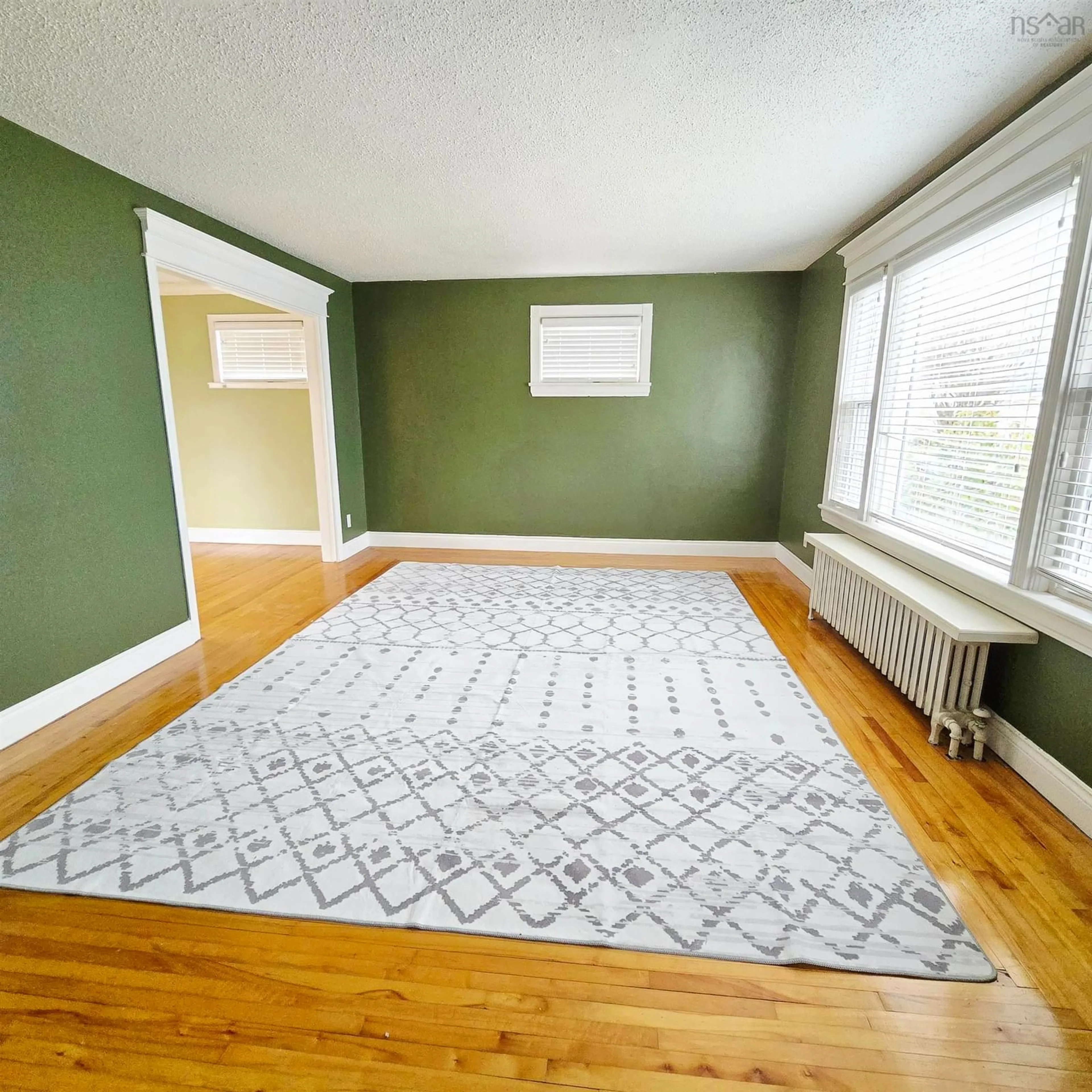 A pic of a room for 34 Oxford St, Sydney Nova Scotia B1P 4C5