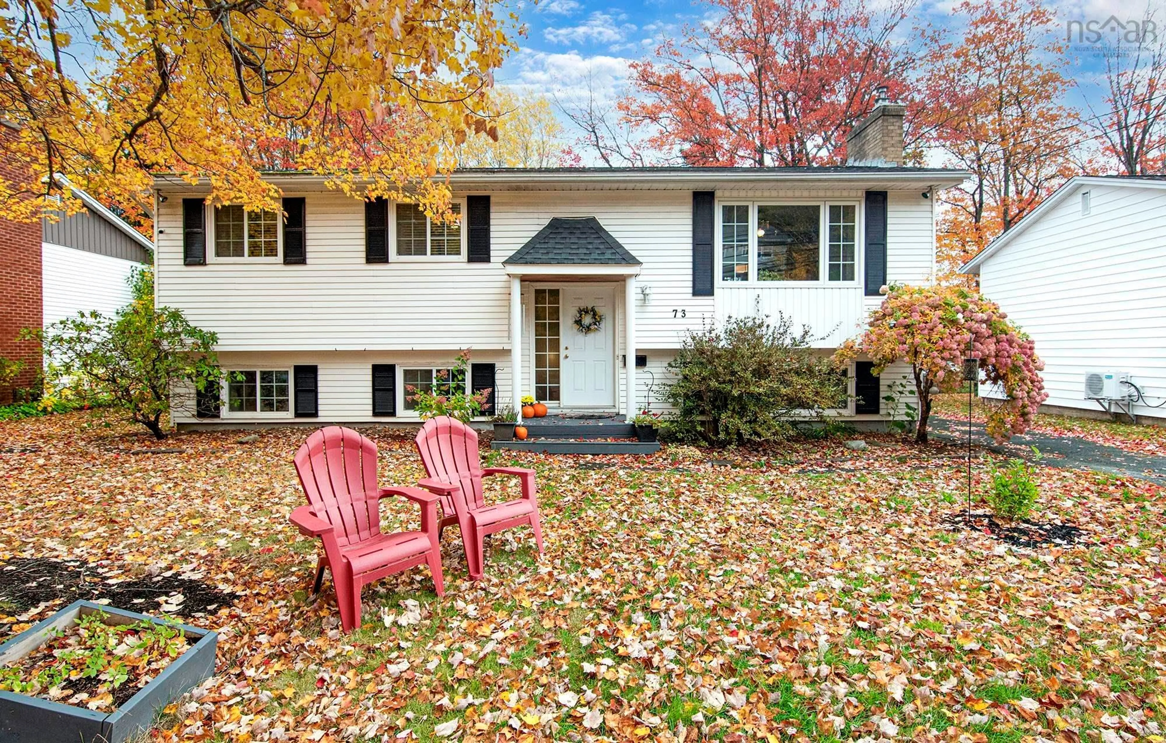 Home with vinyl exterior material, street for 73 Union St, Bedford Nova Scotia B4A 2B6