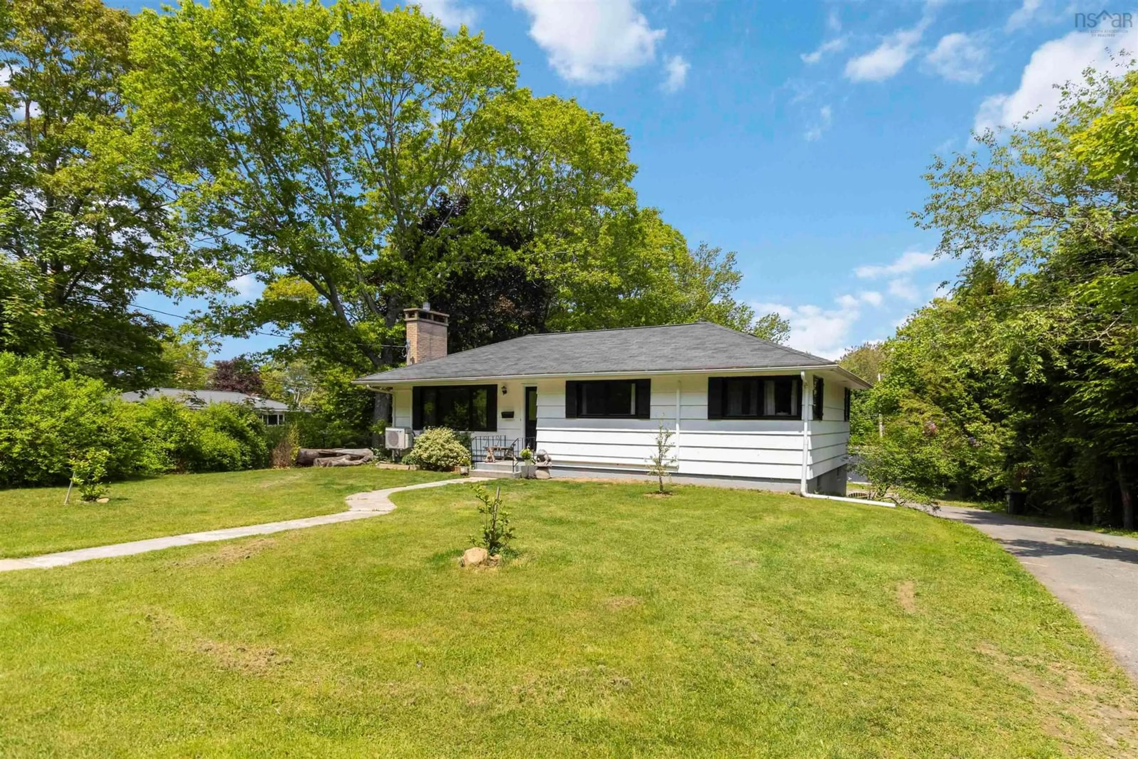 A pic from outside/outdoor area/front of a property/back of a property/a pic from drone, water/lake/river/ocean view for 51 Albert St, Bridgewater Nova Scotia B4V 1G7