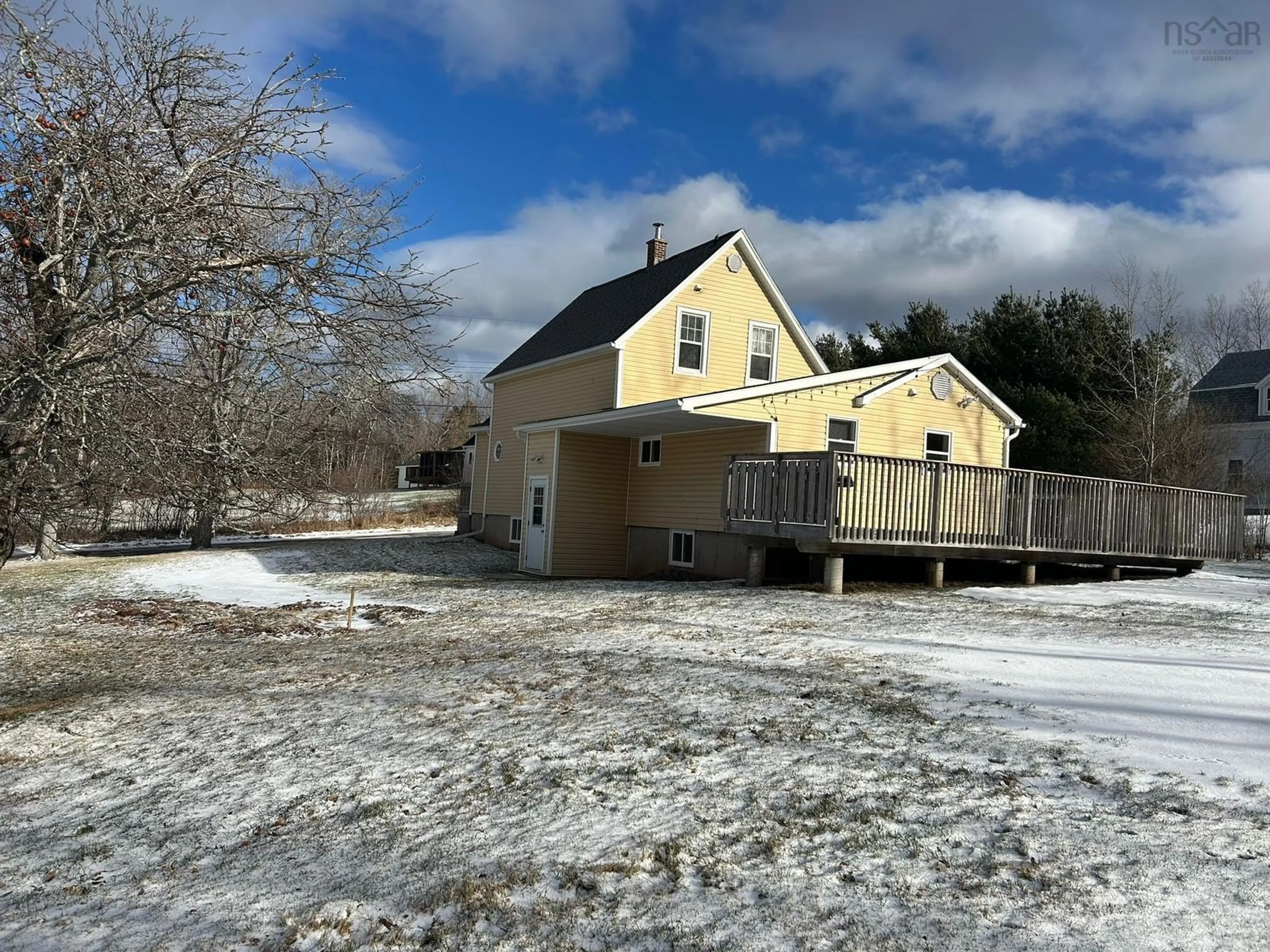 A pic from outside/outdoor area/front of a property/back of a property/a pic from drone, building for 2279 North St, Westville Nova Scotia B0K 2A0