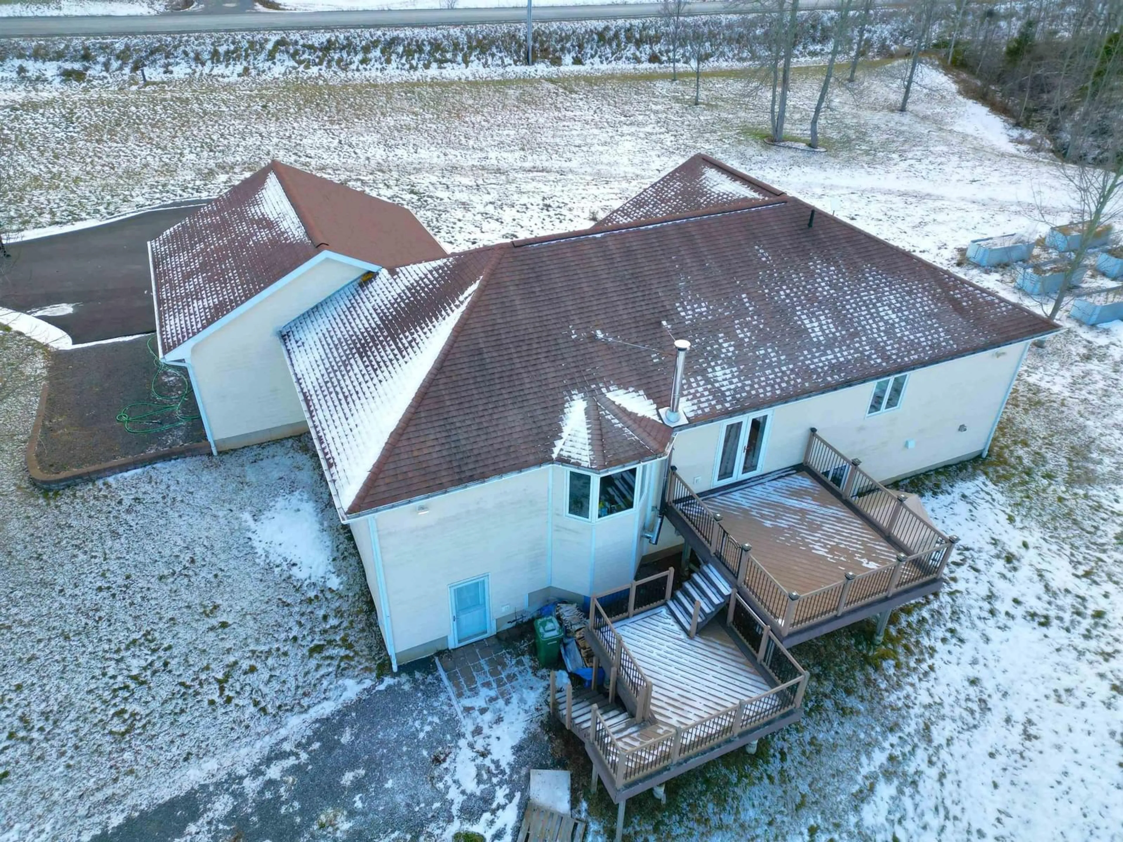 A pic from outside/outdoor area/front of a property/back of a property/a pic from drone, building for 1491 Maclellan's Brook Rd, Greenwood Nova Scotia B2H 5C7
