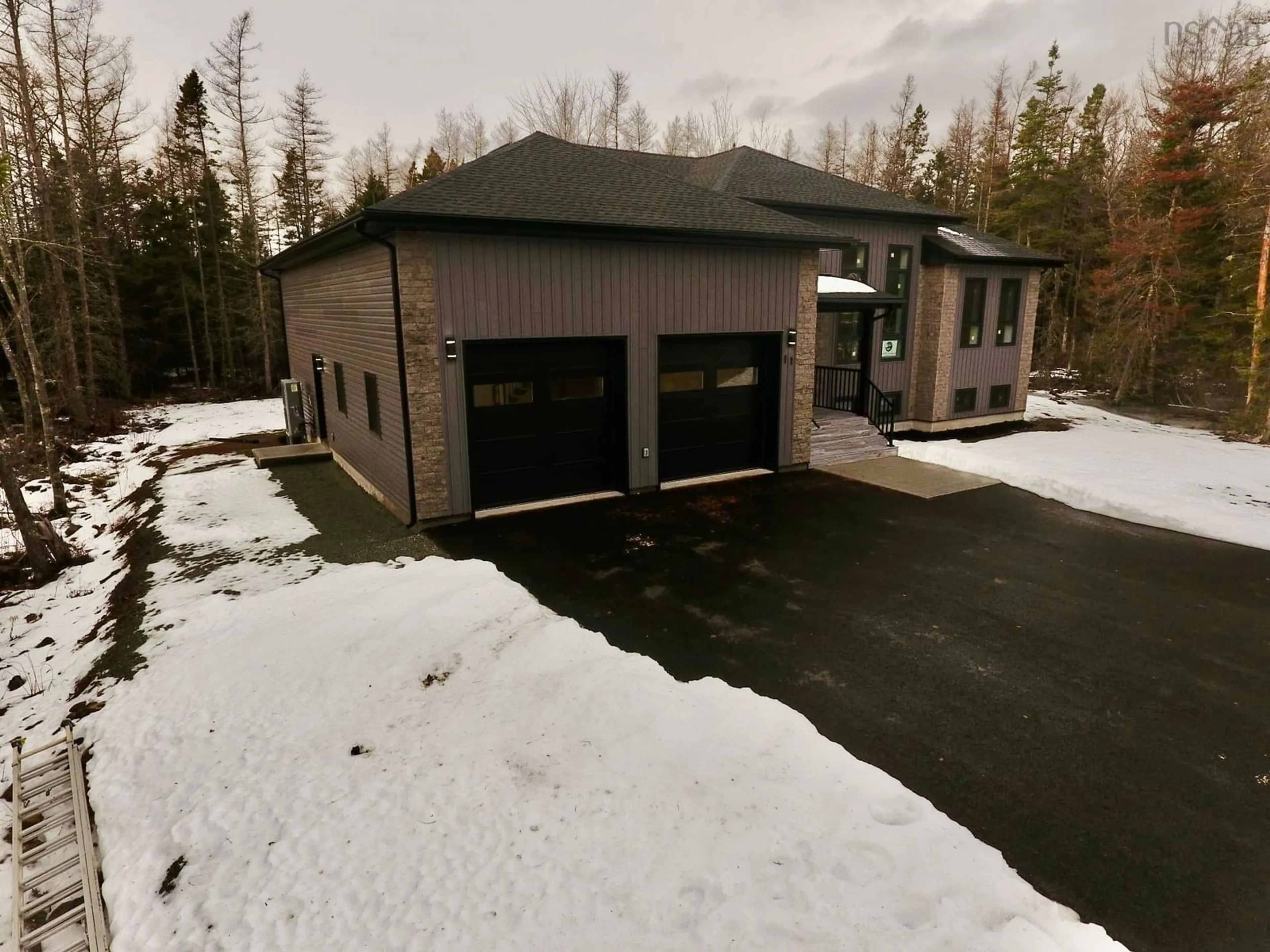 Indoor garage for 11 Chiavari Close, Port Hawkesbury Nova Scotia B9A 2M3