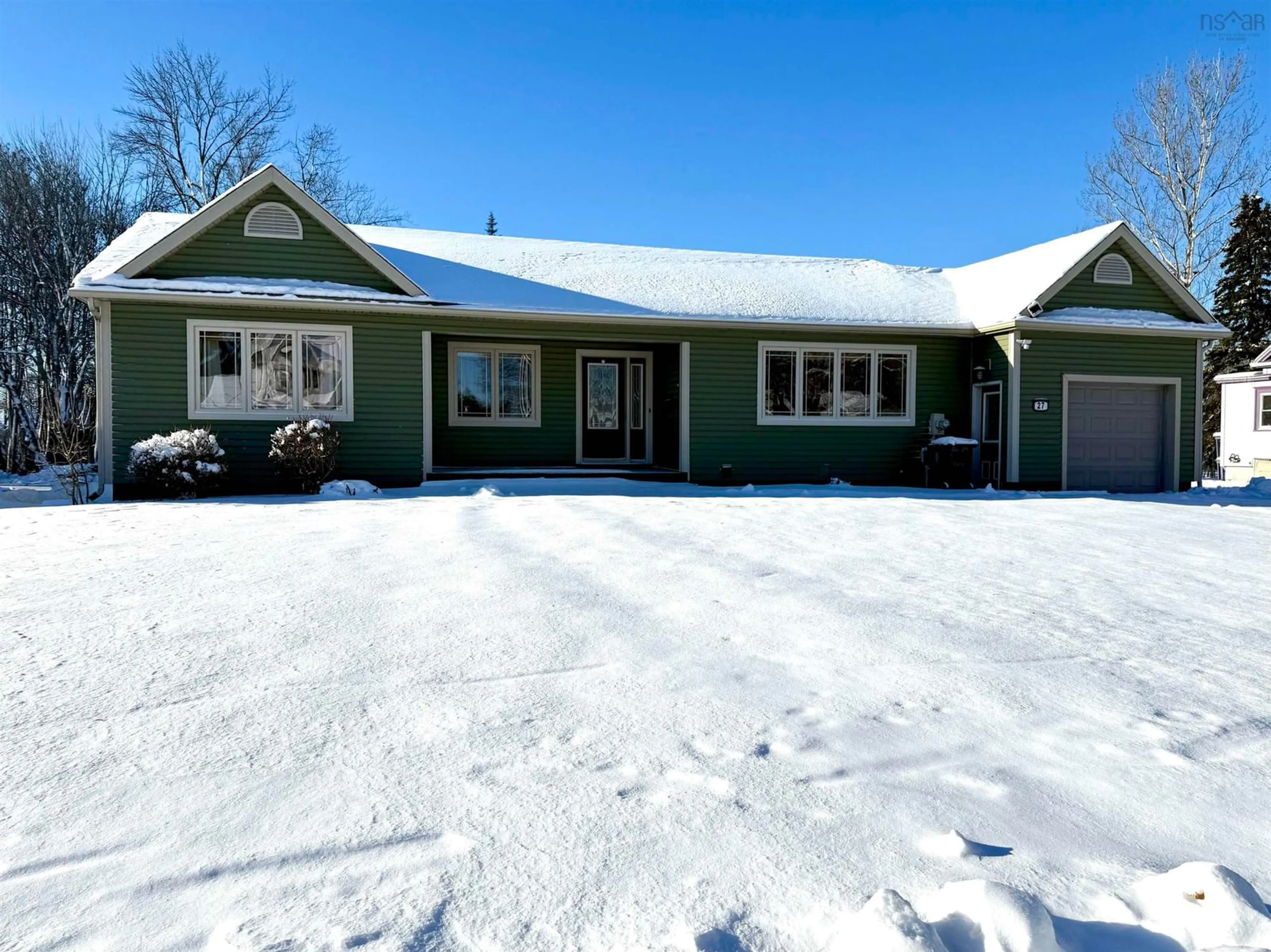 A pic from outside/outdoor area/front of a property/back of a property/a pic from drone, street for 27 Regent St, Amherst Nova Scotia B4H 3S8