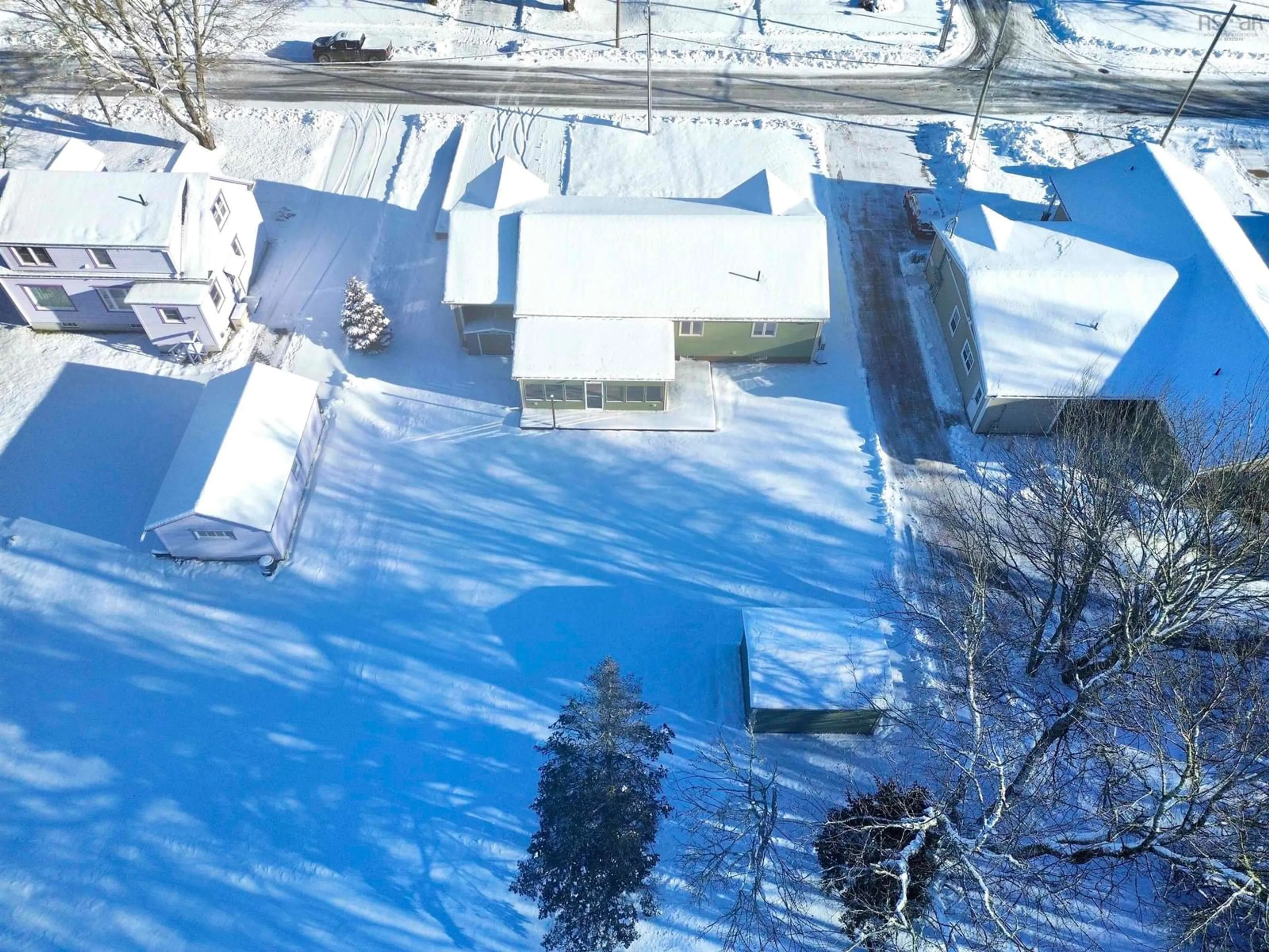 A pic from outside/outdoor area/front of a property/back of a property/a pic from drone, street for 27 Regent St, Amherst Nova Scotia B4H 3S8