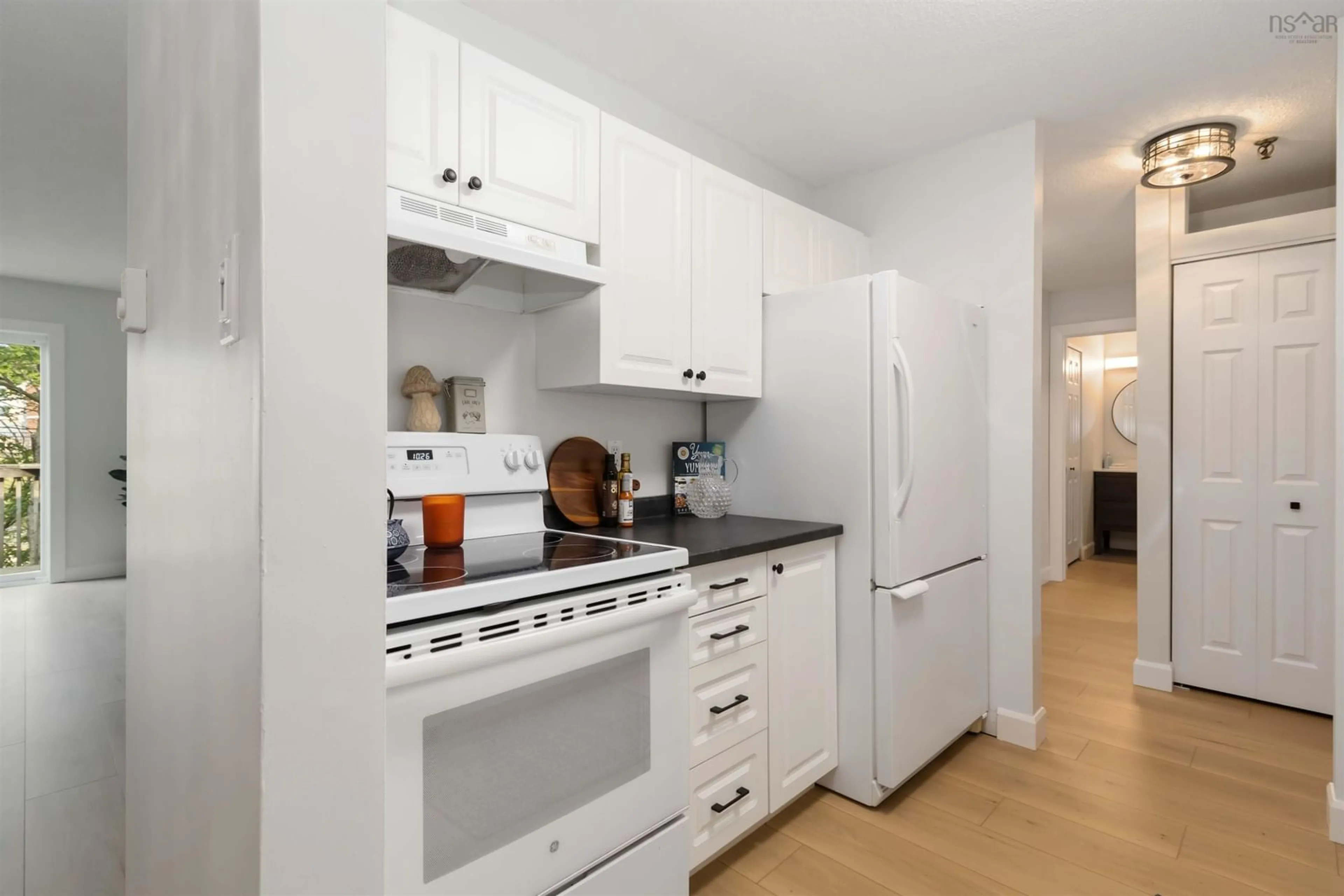 Standard kitchen, wood/laminate floor for 9 Forest Hills Pky #460, Cole Harbour Nova Scotia B2W 0M5