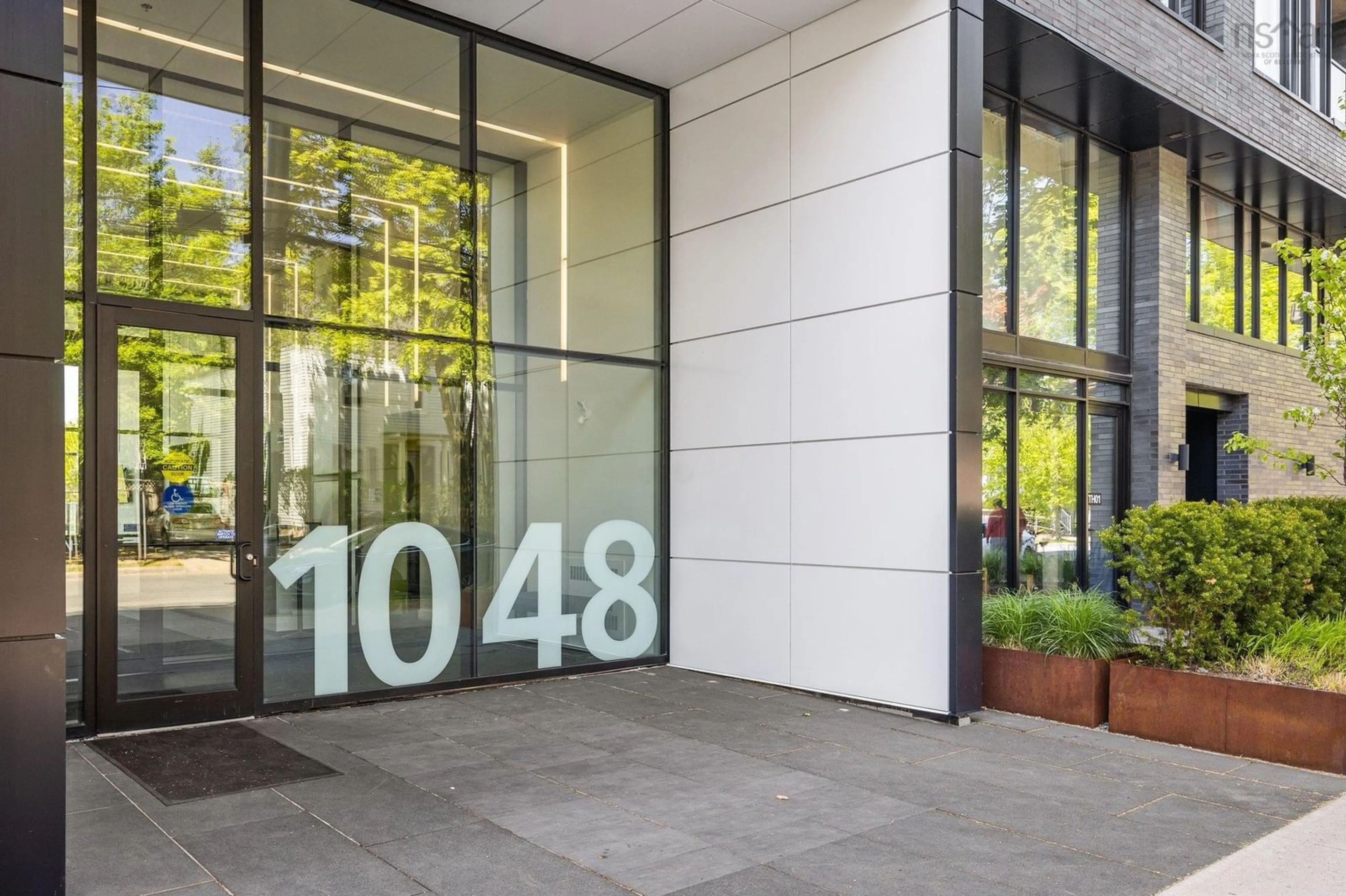 Indoor foyer for 1048 Wellington St #618, Halifax Nova Scotia B3H 0C2