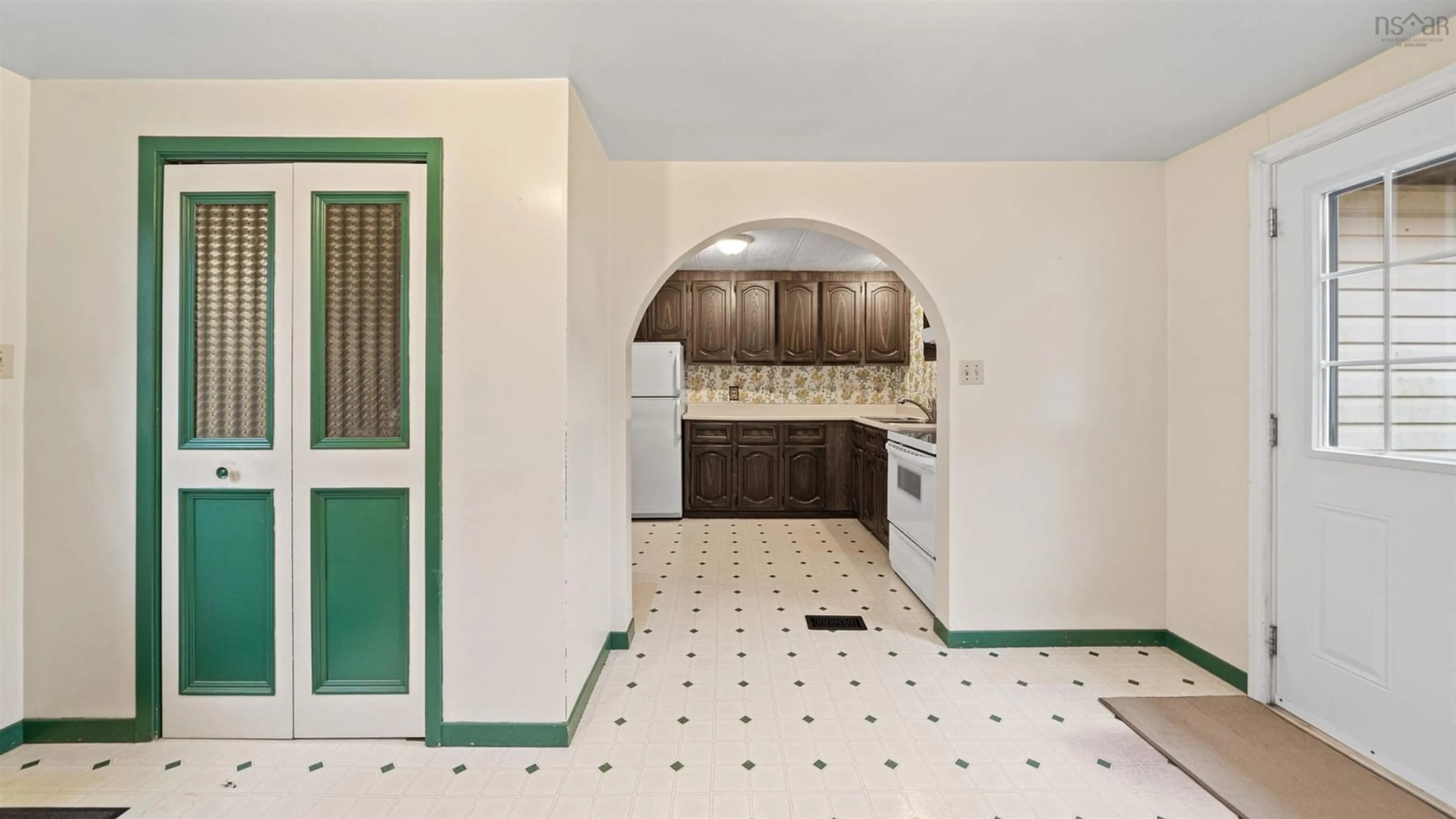 Standard kitchen, ceramic/tile floor for 21 James St, Timberlea Nova Scotia B3T 1G9