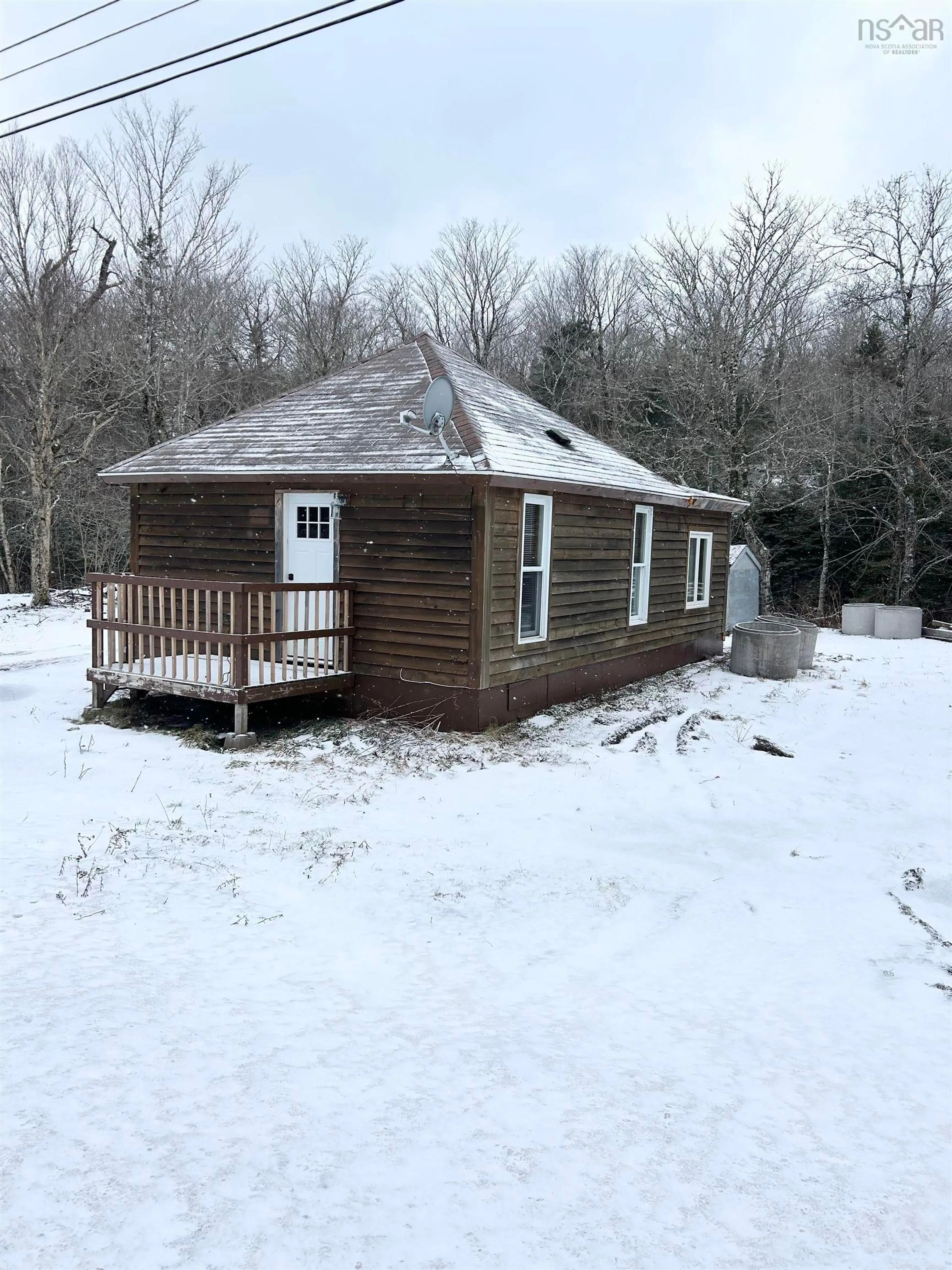 Shed for 3775 Highway 311, Nuttby Nova Scotia B6L 6J1