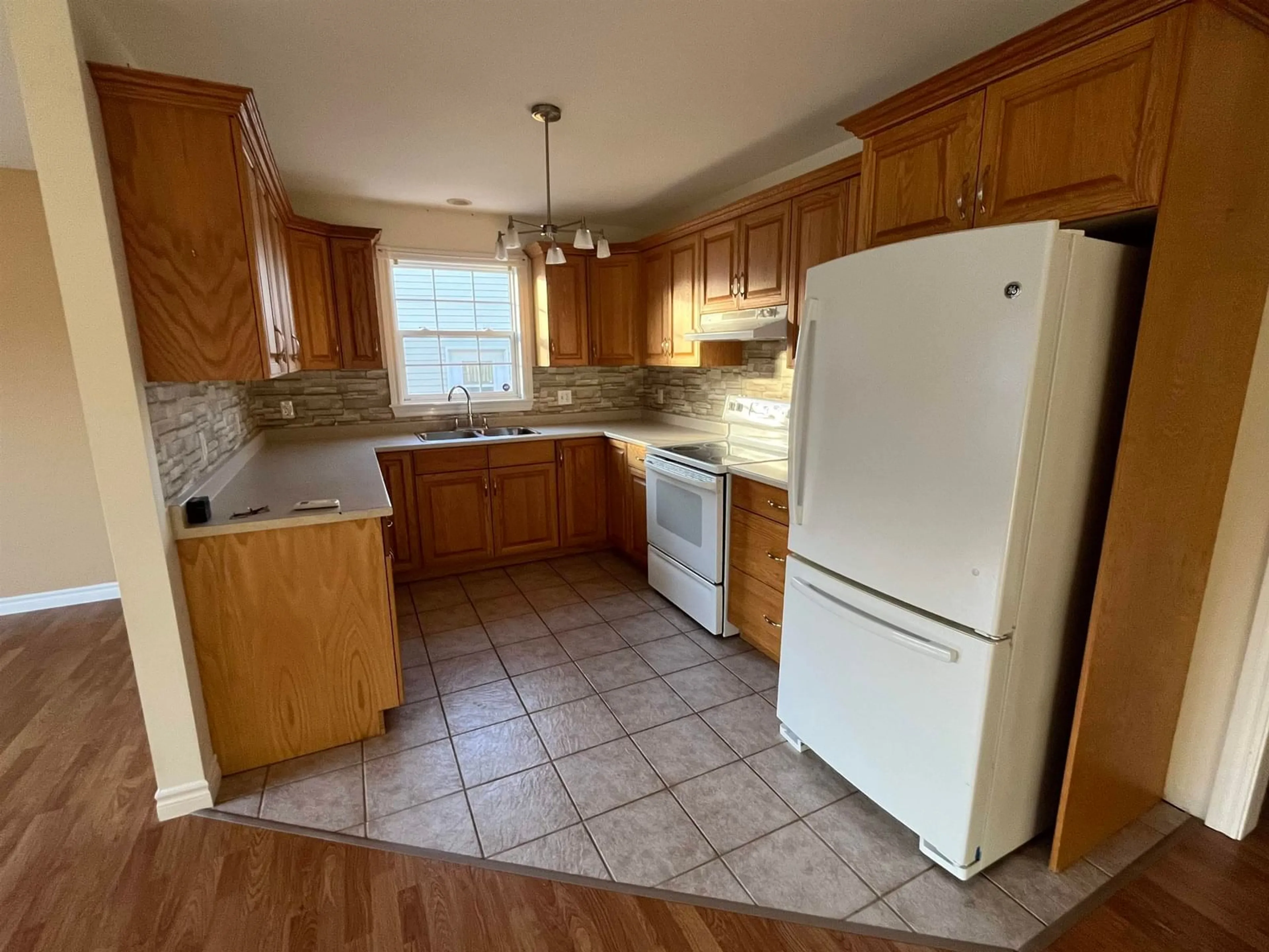 Standard kitchen, unknown for 41 Kimbrough Crt, Greenwich Nova Scotia B4P 0A7
