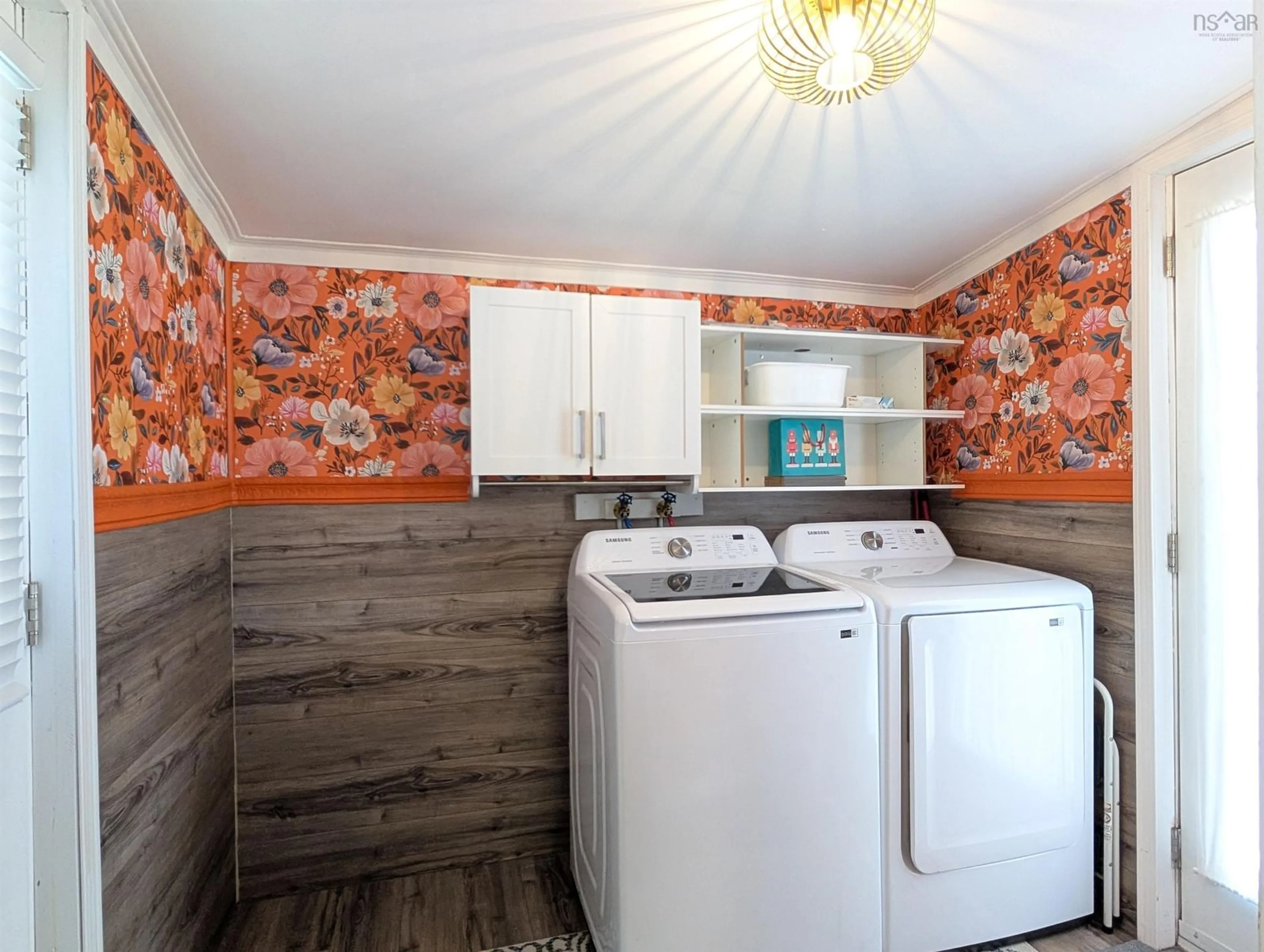Laundry room for 22 Cocoa St, Dartmouth Nova Scotia B2W 4W5