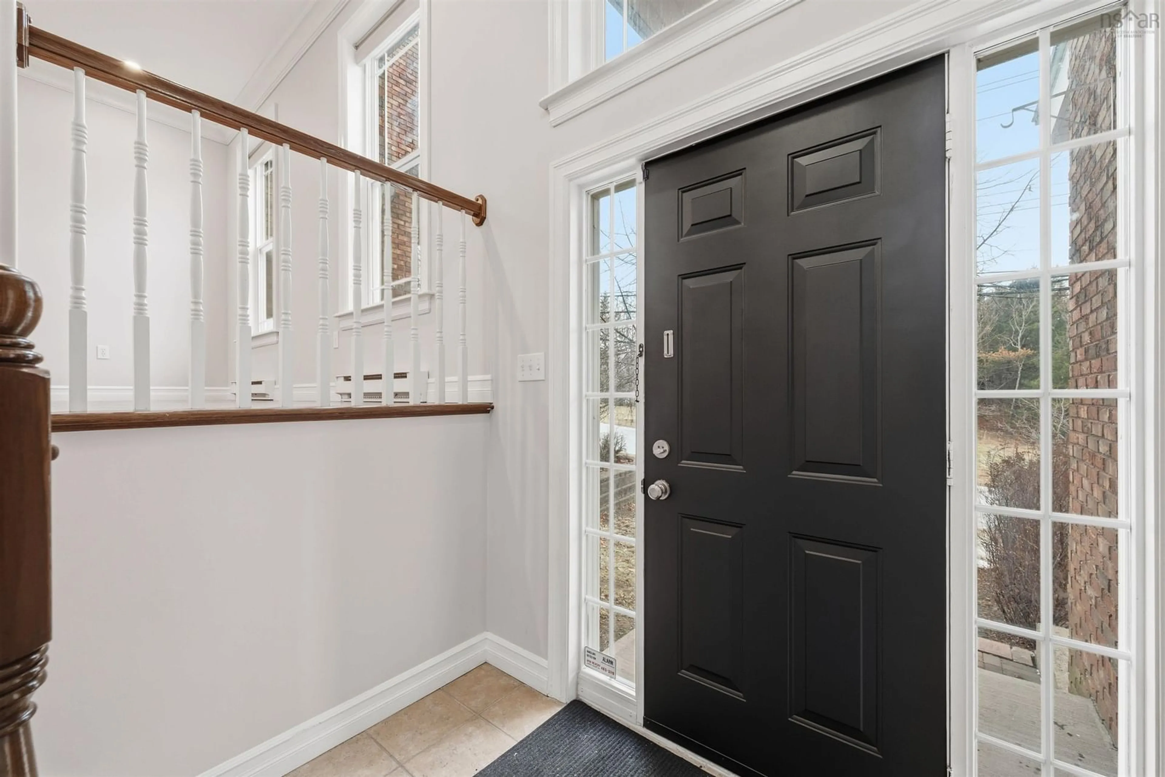 Indoor entryway for 48 Southgate Dr, Halifax Regional Municipality Nova Scotia B4A 0B1