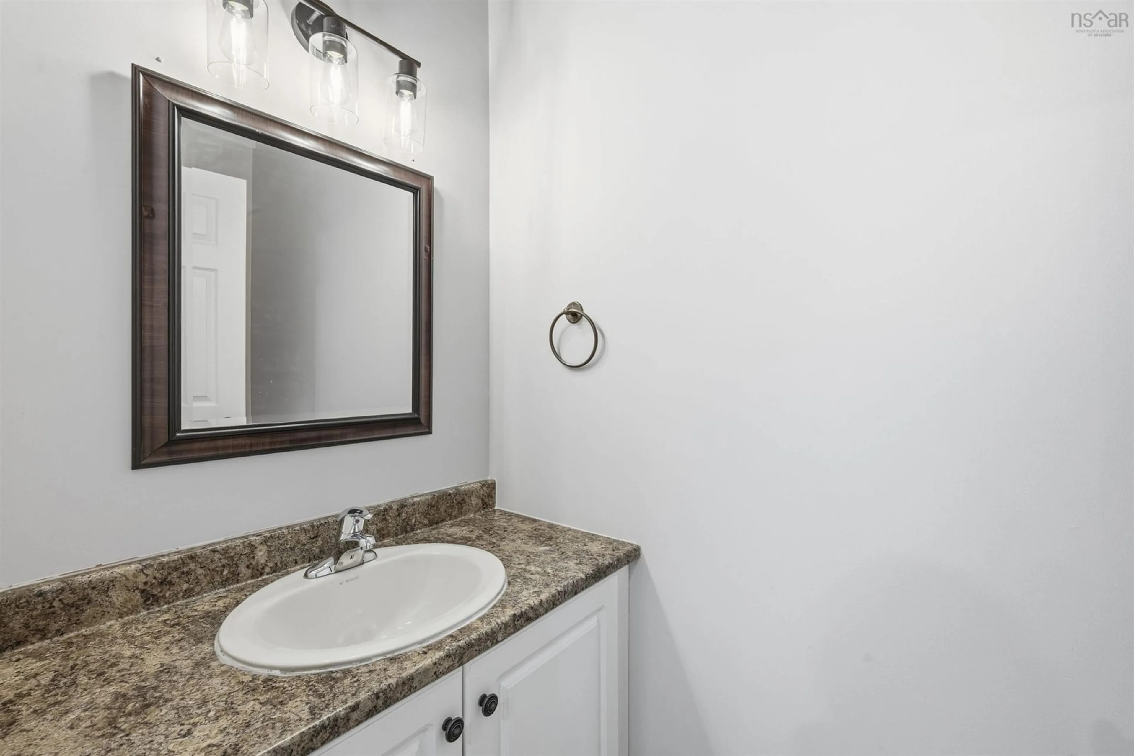 Standard bathroom, ceramic/tile floor for 48 Southgate Dr, Halifax Regional Municipality Nova Scotia B4A 0B1