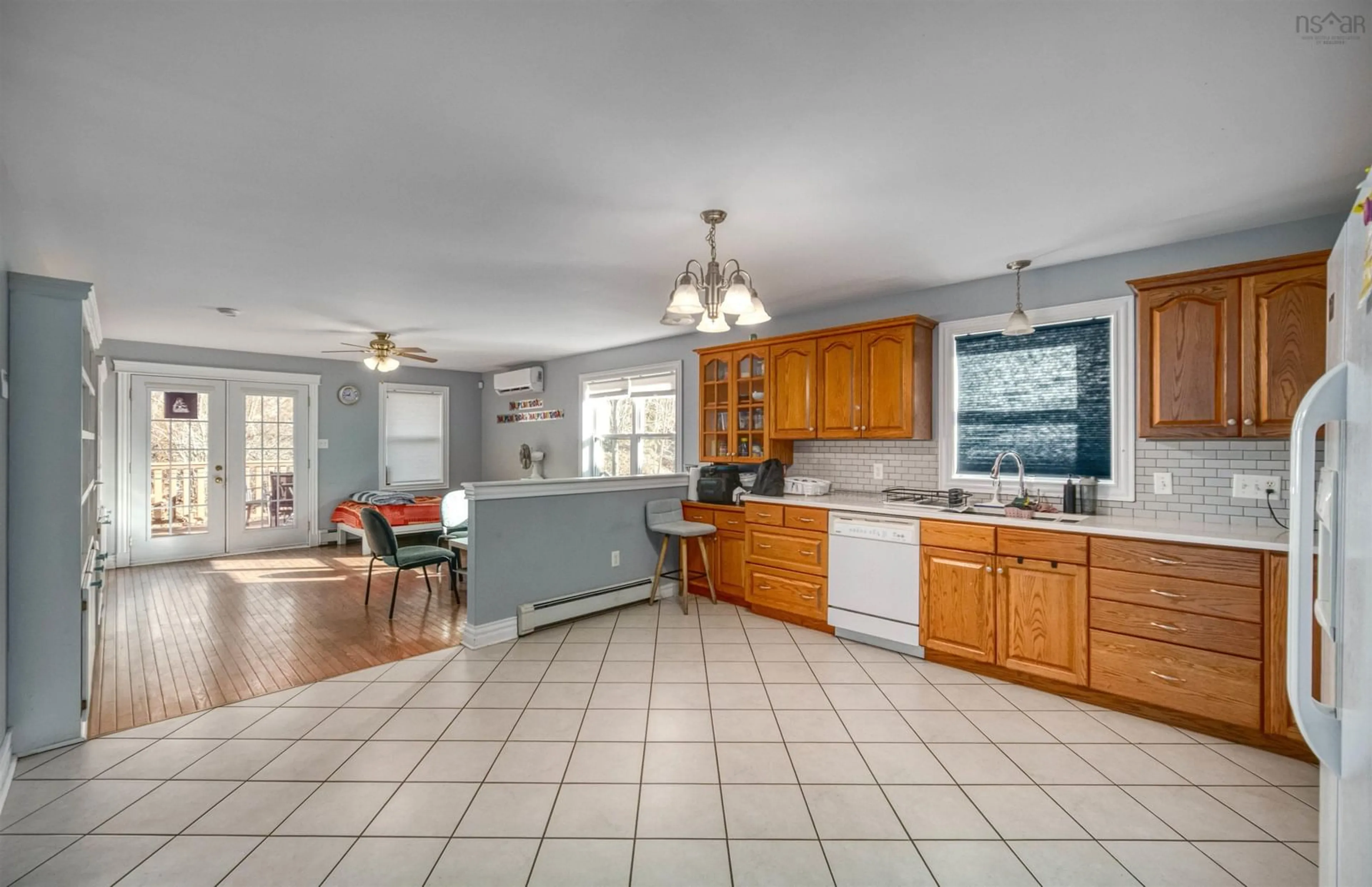 Open concept kitchen, ceramic/tile floor for 276 Summer Field Way, Dartmouth Nova Scotia B2W 6M7