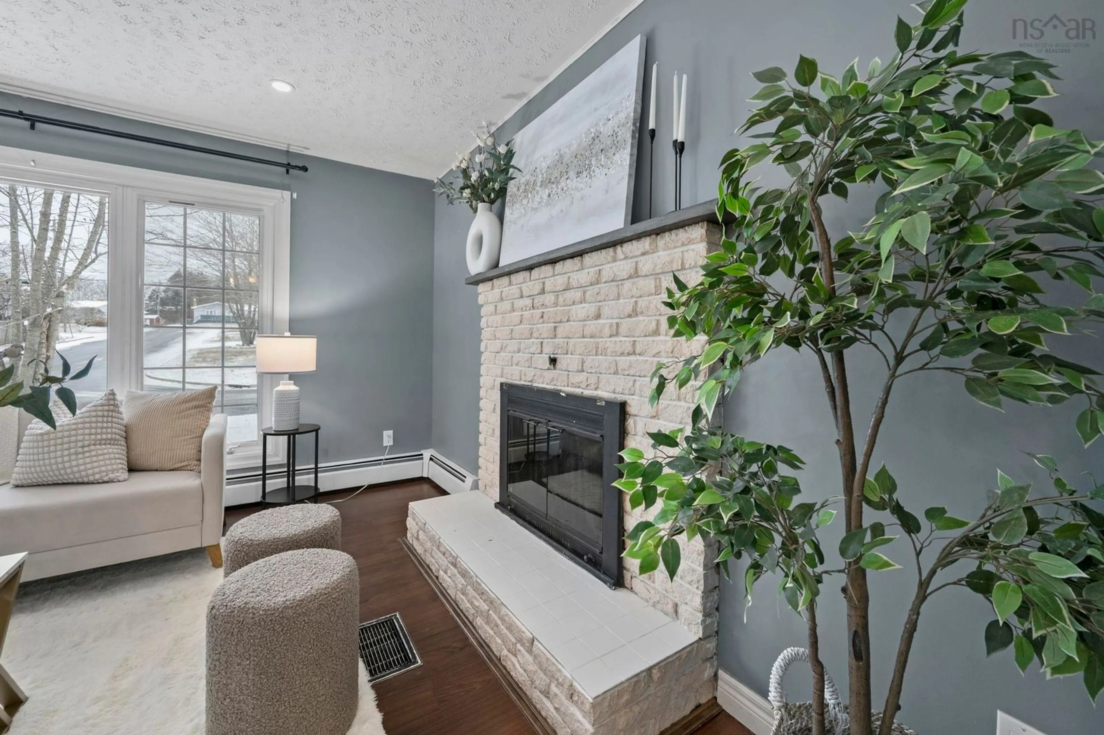 Unknown for 114 Quaker Cres, Lower Sackville Nova Scotia B4C 2Z4