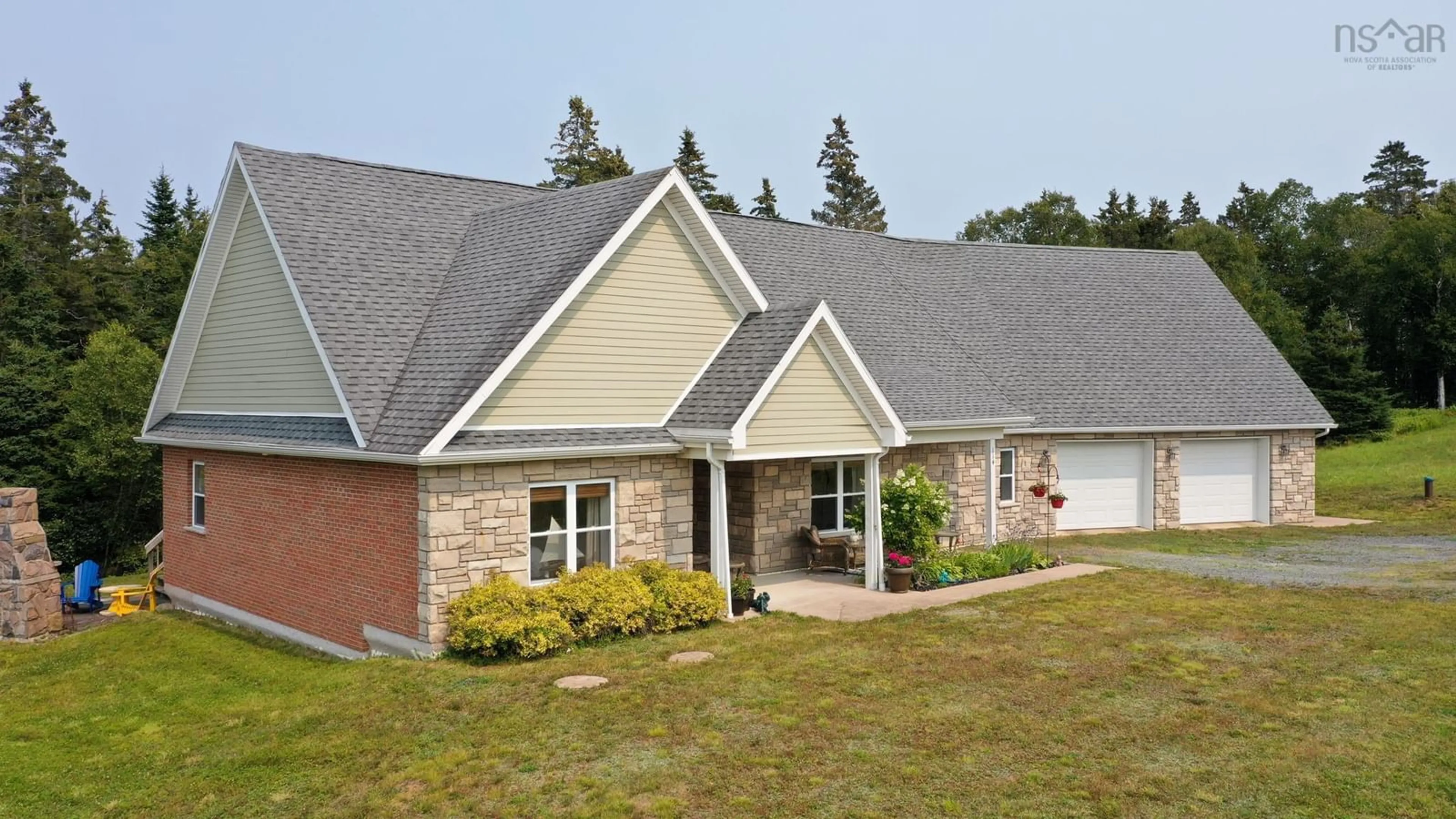 Home with brick exterior material, building for 114 Ocean Stone Dr, Garden Lots Nova Scotia B0J 2C0