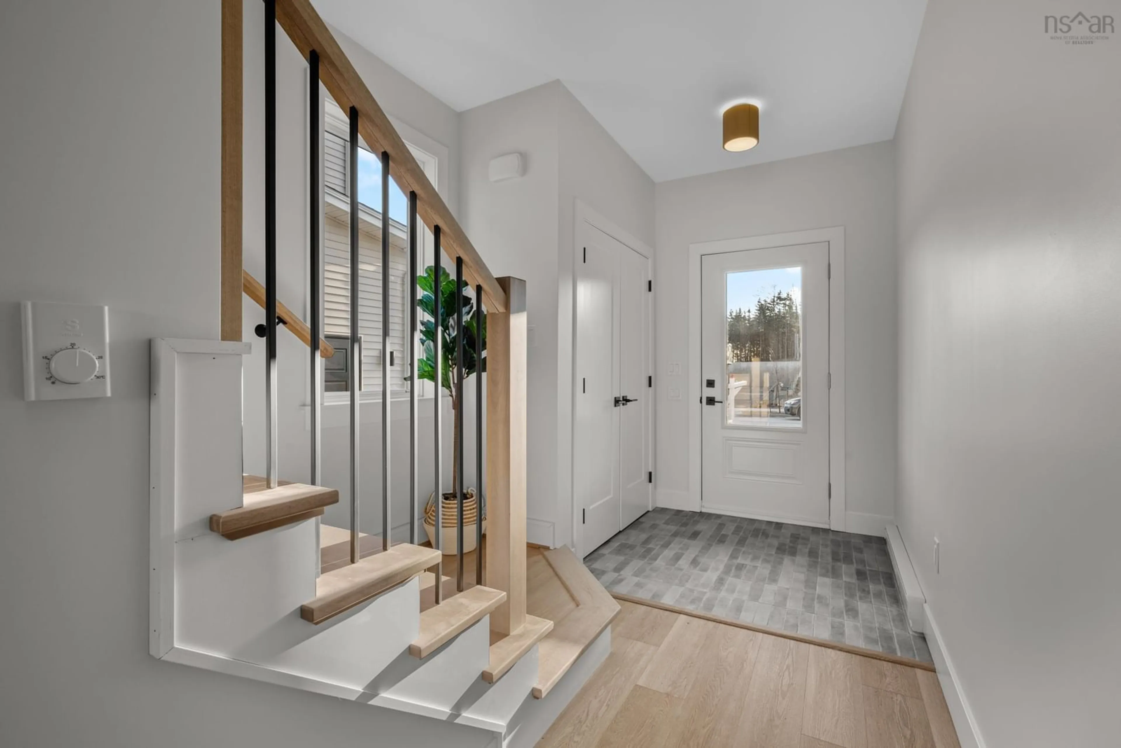 Indoor entryway for 179 Brunello Blvd, Timberlea Nova Scotia B3T 0J3