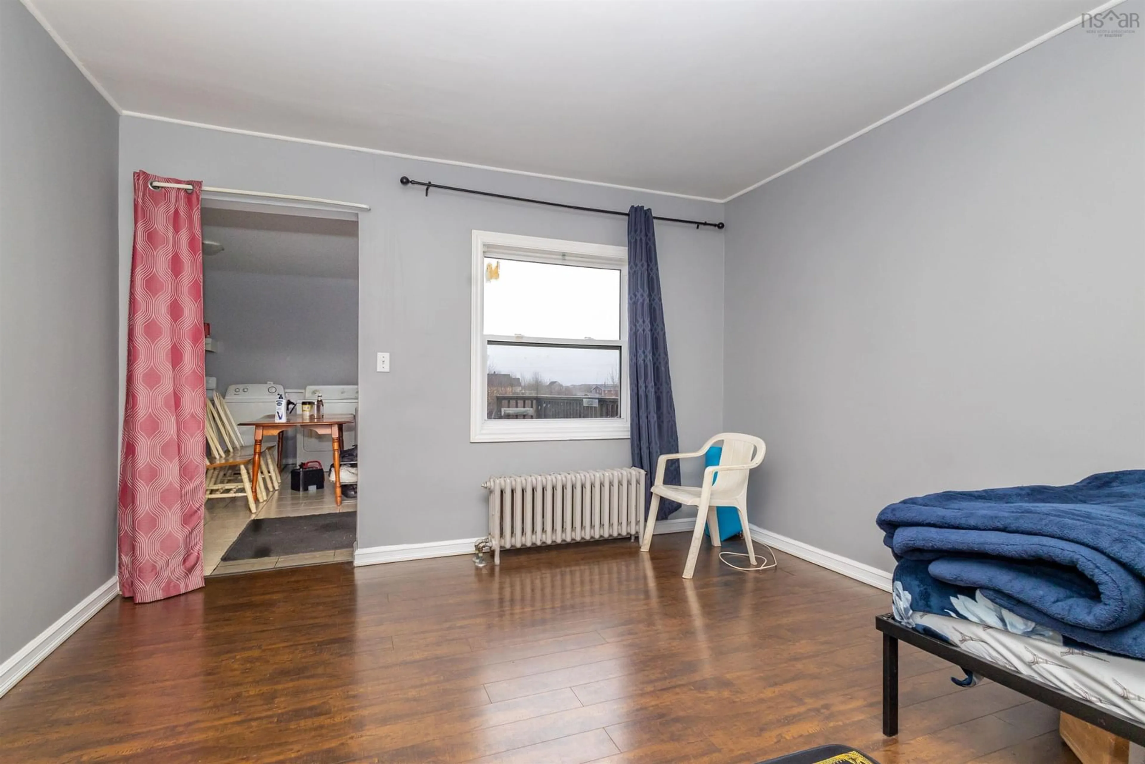 A pic of a room for 652 Victoria Rd, Sydney Nova Scotia B1N 1H7