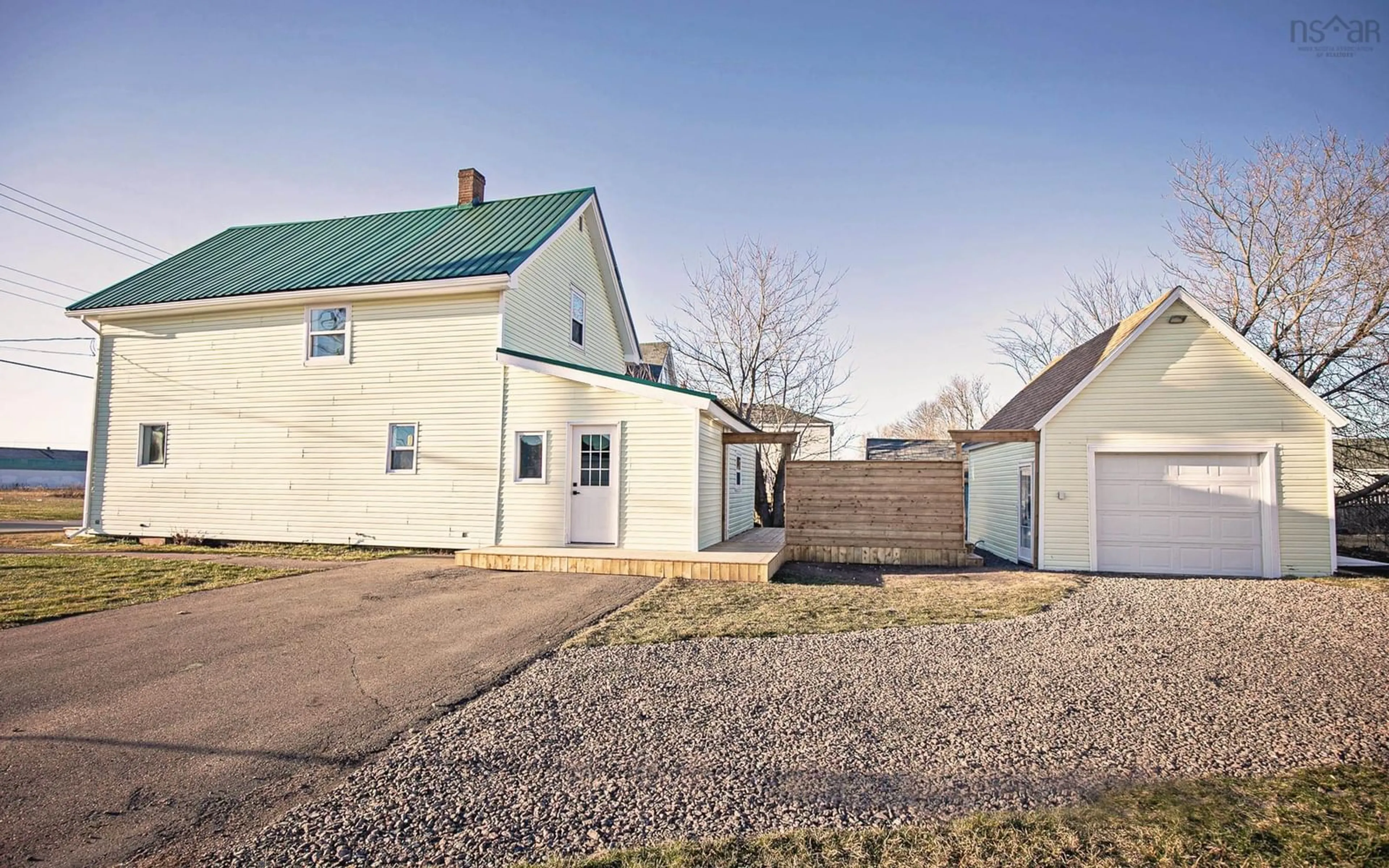 Unknown for 32 Douglas Ave, Amherst Nova Scotia B4H 3E6