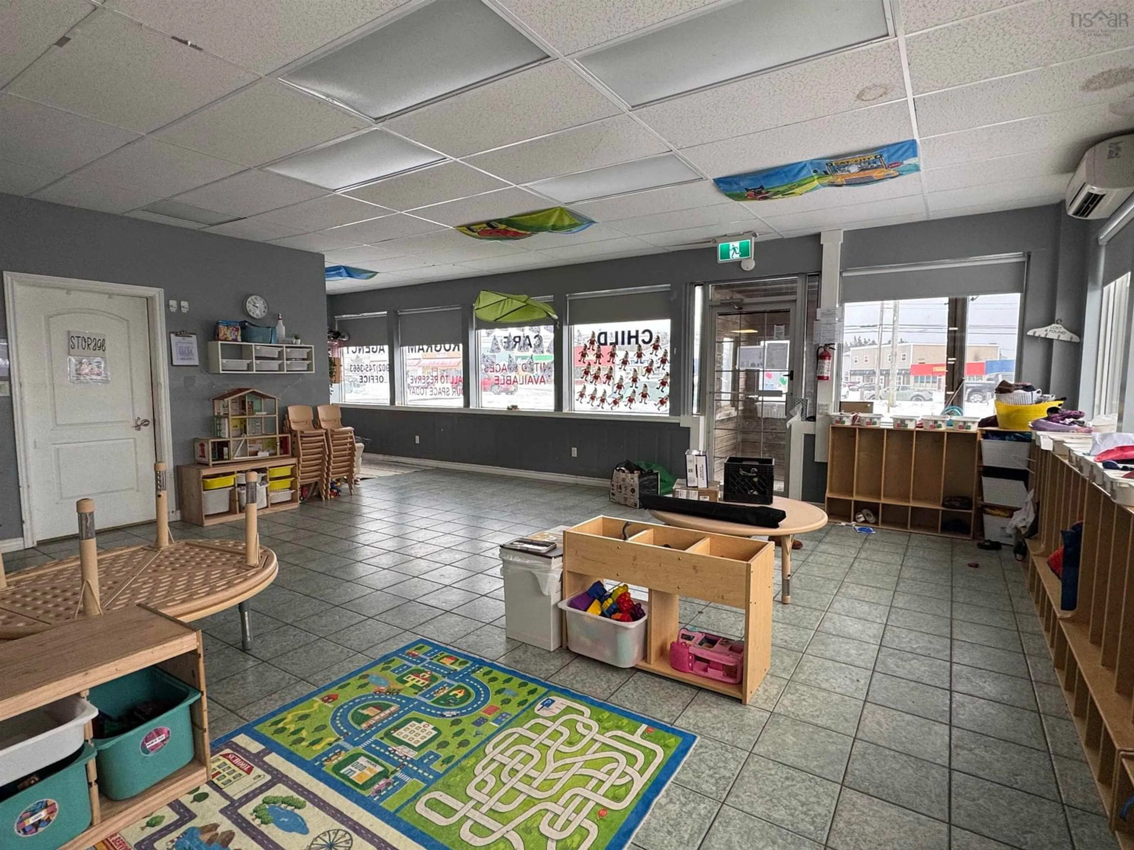 Indoor foyer for 42 Highway 330, Barrington Passage Nova Scotia B0W 1G0