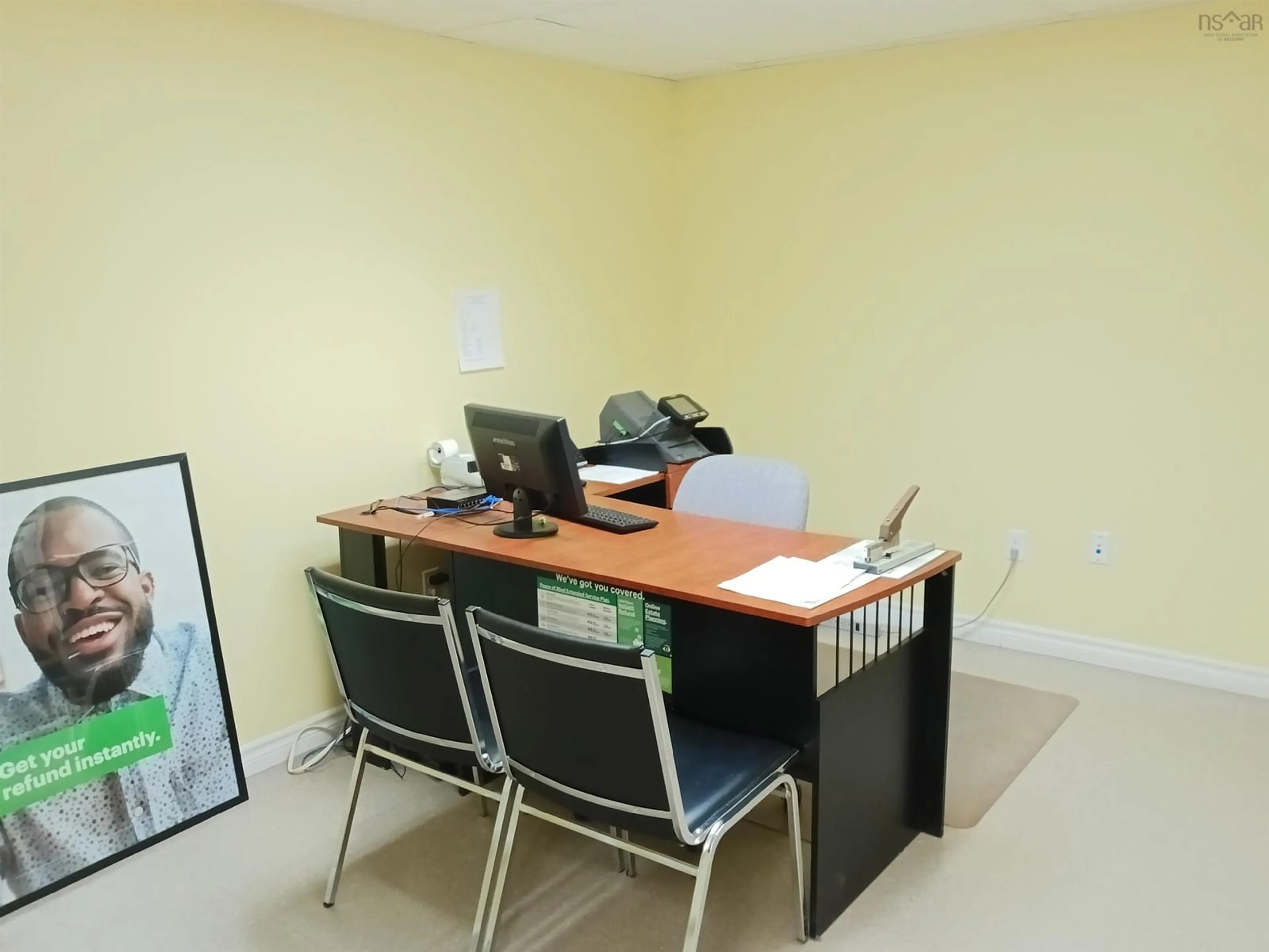 A pic of a room for 42 Highway 330, Barrington Passage Nova Scotia B0W 1G0