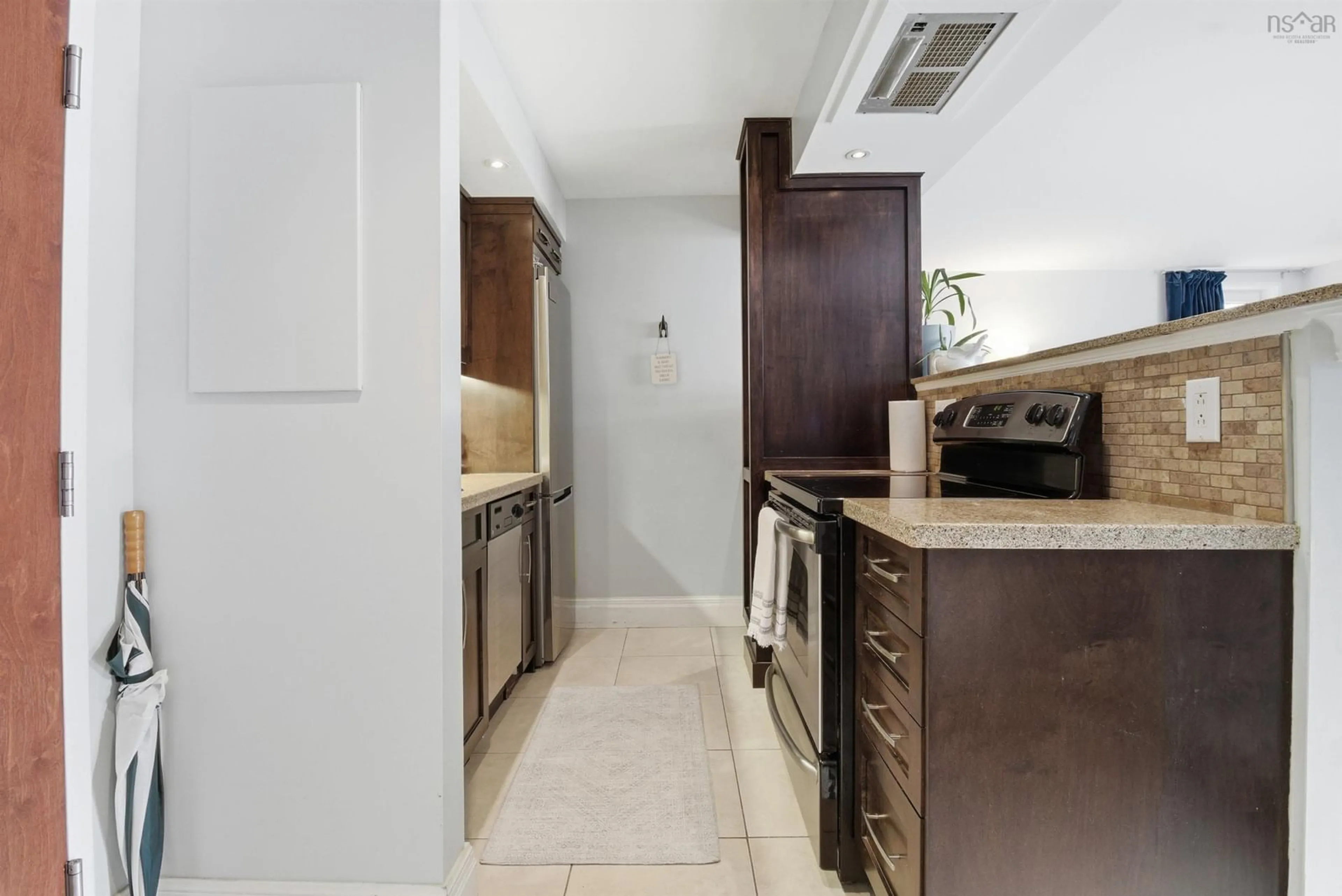 Standard kitchen, ceramic/tile floor for 45 Vimy Ave #123, Halifax Nova Scotia B3M 4C5