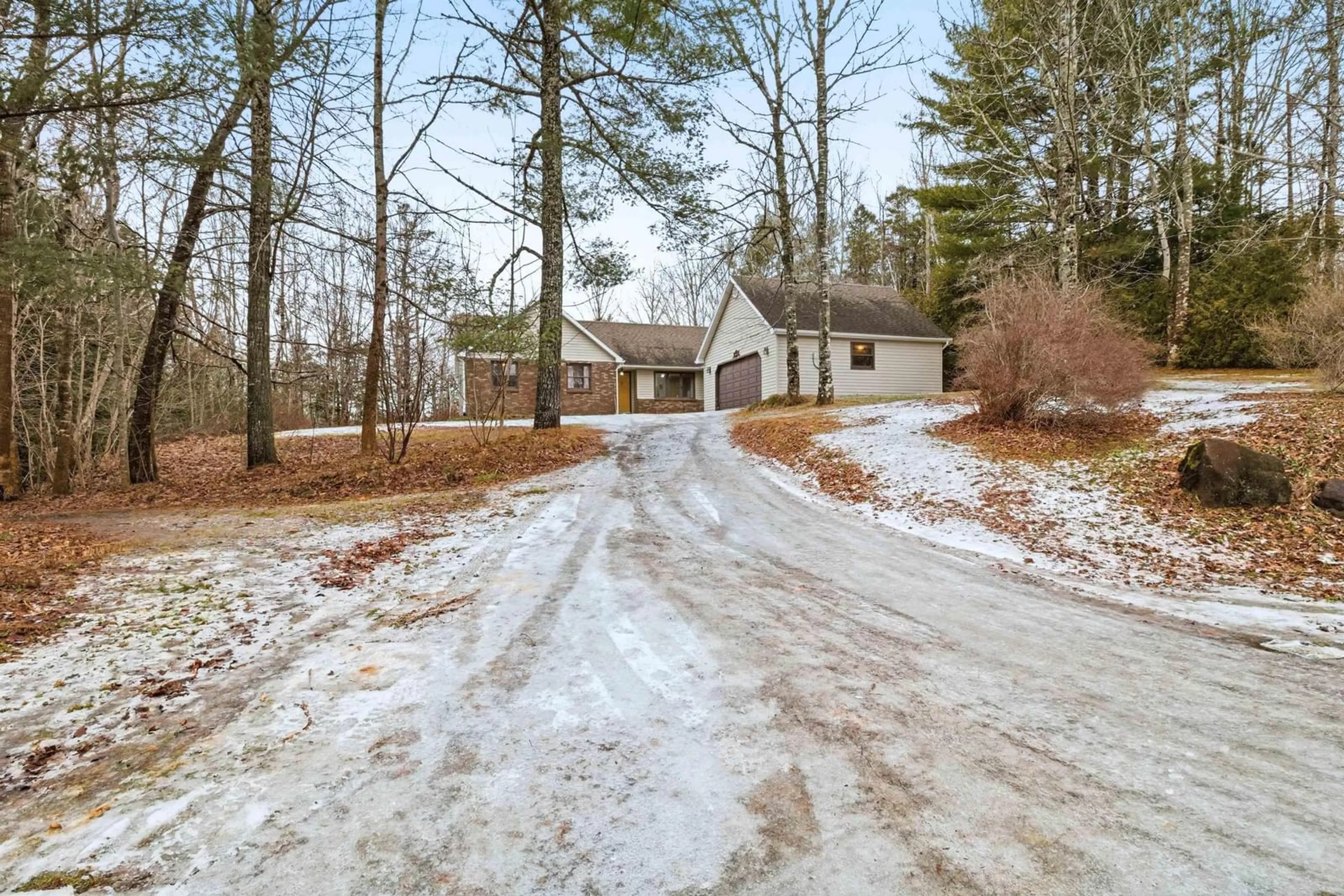 Unknown for 44 Lakewood Drive Extension, Brooklyn Nova Scotia B0N 2A0