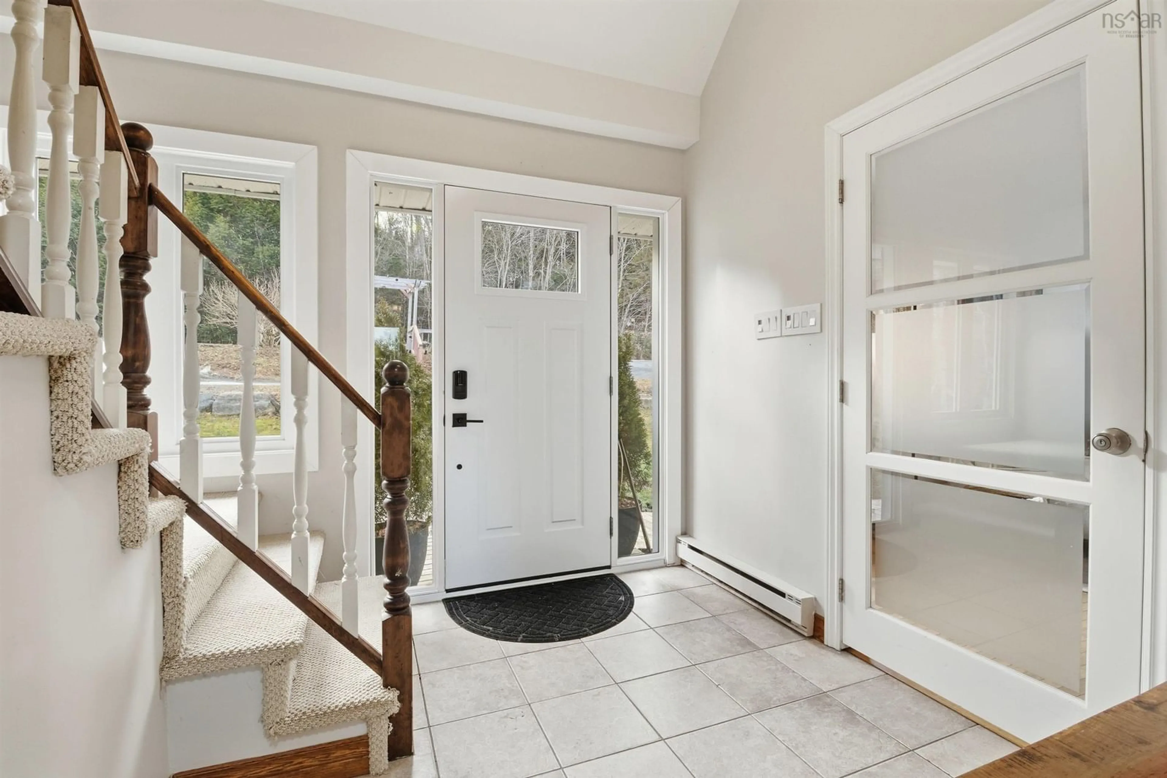 Indoor entryway for 76 Echo Forest Dr, Lake Echo Nova Scotia B3E 1A2