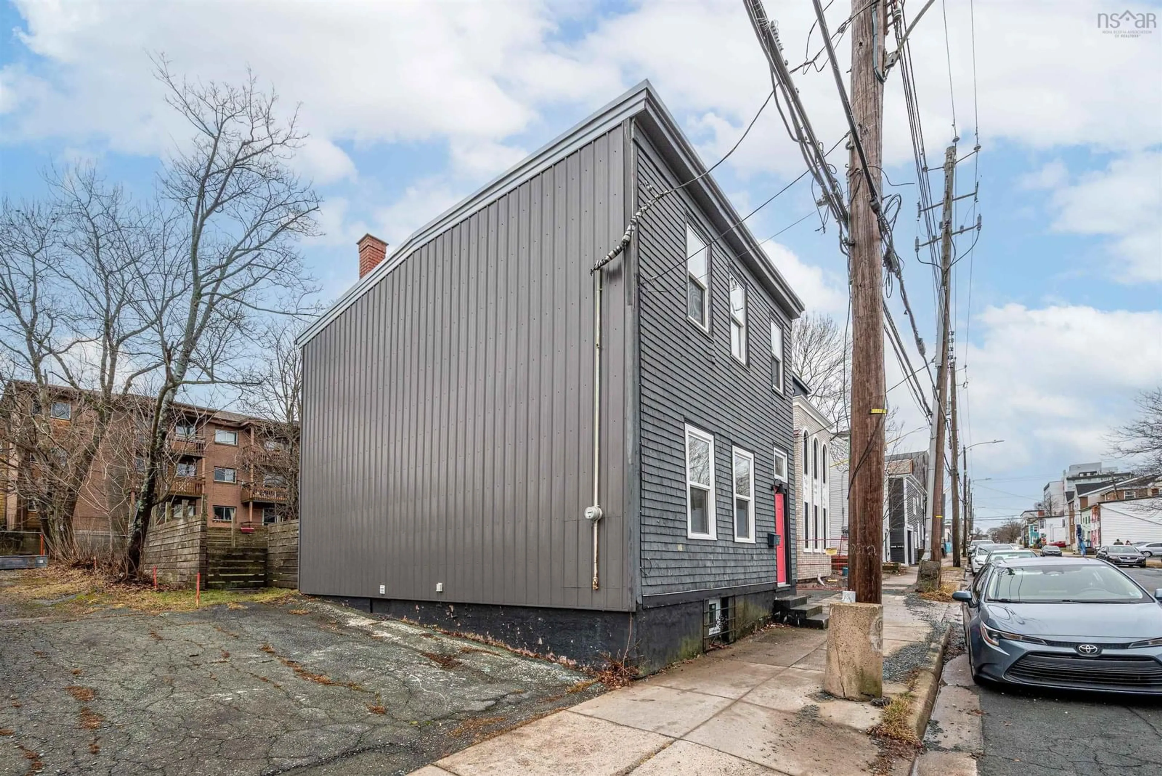 Unknown for 2464 Creighton St, Halifax Nova Scotia B3K 3S1