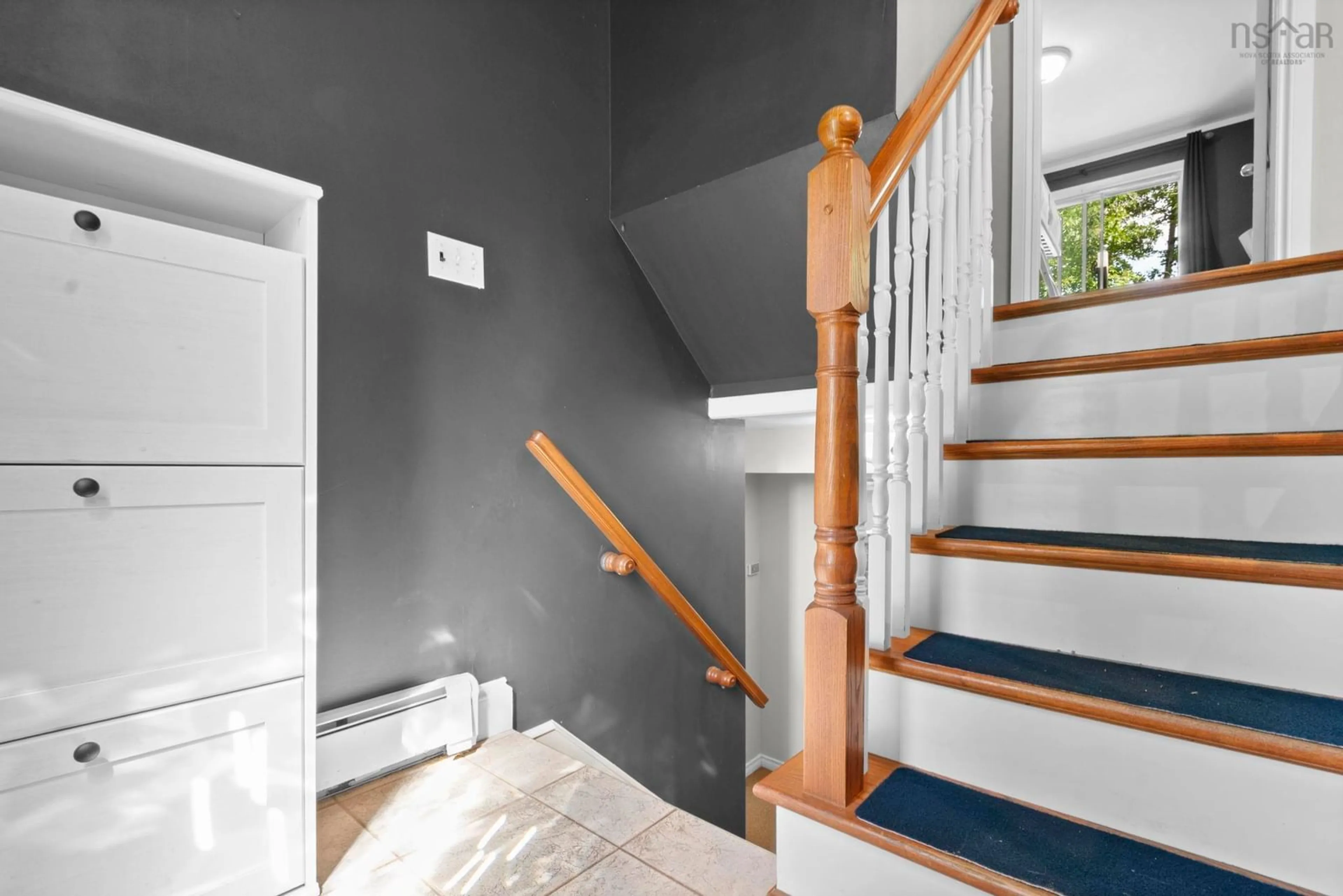 Stairs for 14 Ernest Ave, Beaver Bank Nova Scotia B4G 1C1