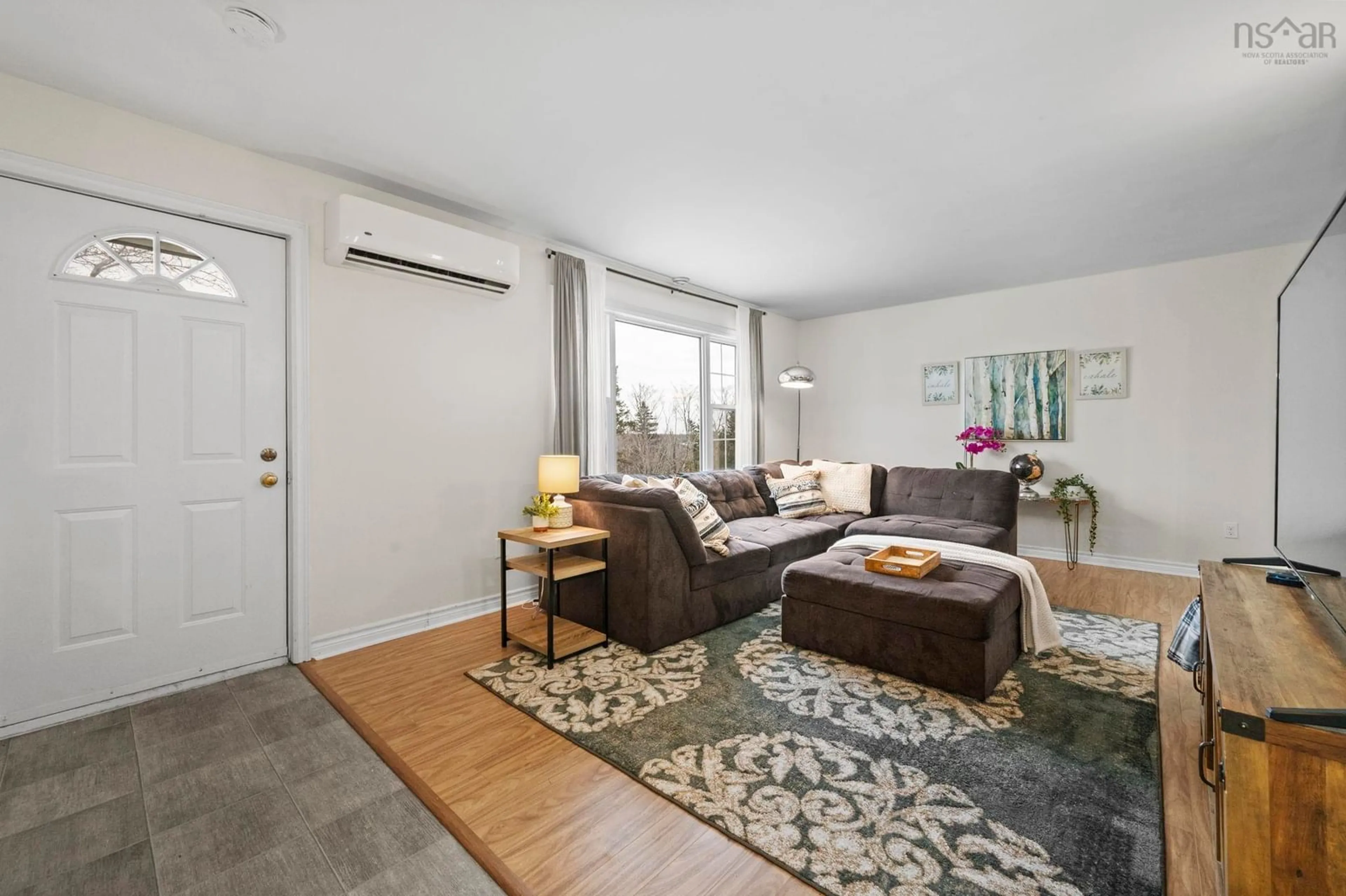 Living room with furniture, unknown for 816 Pockwock Rd, Lucasville Nova Scotia B4B 1P1