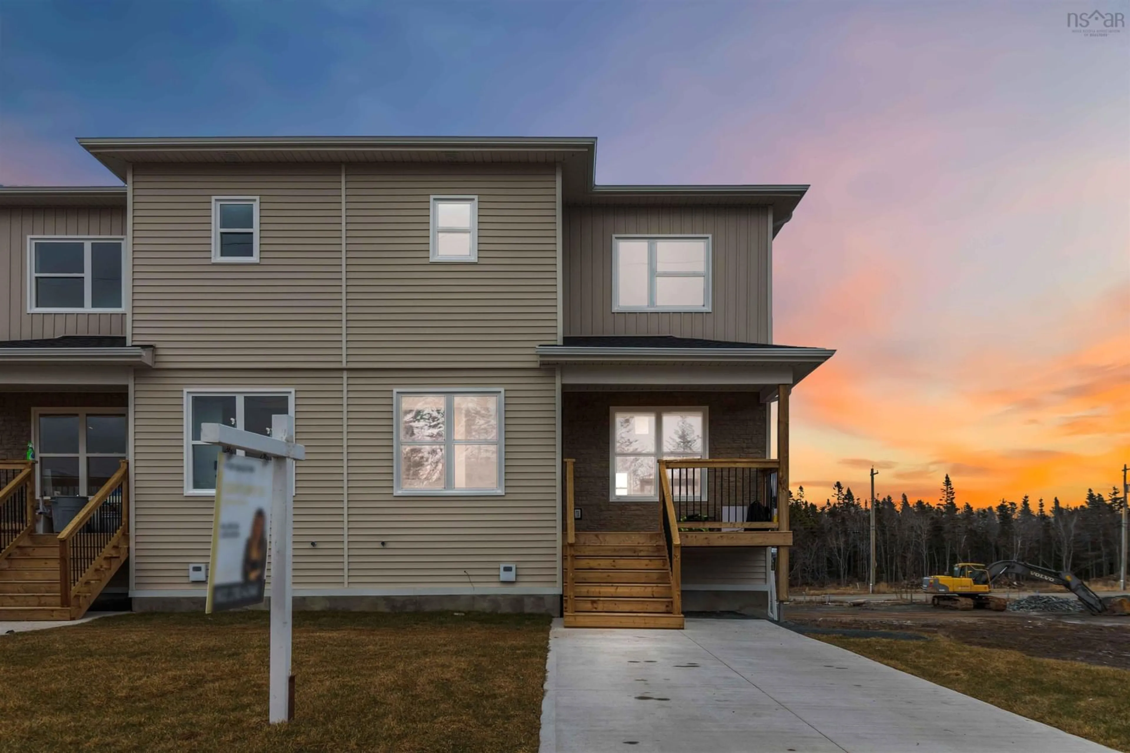 Home with vinyl exterior material, street for 6 Berm St, Spryfield Nova Scotia B3R 0H2