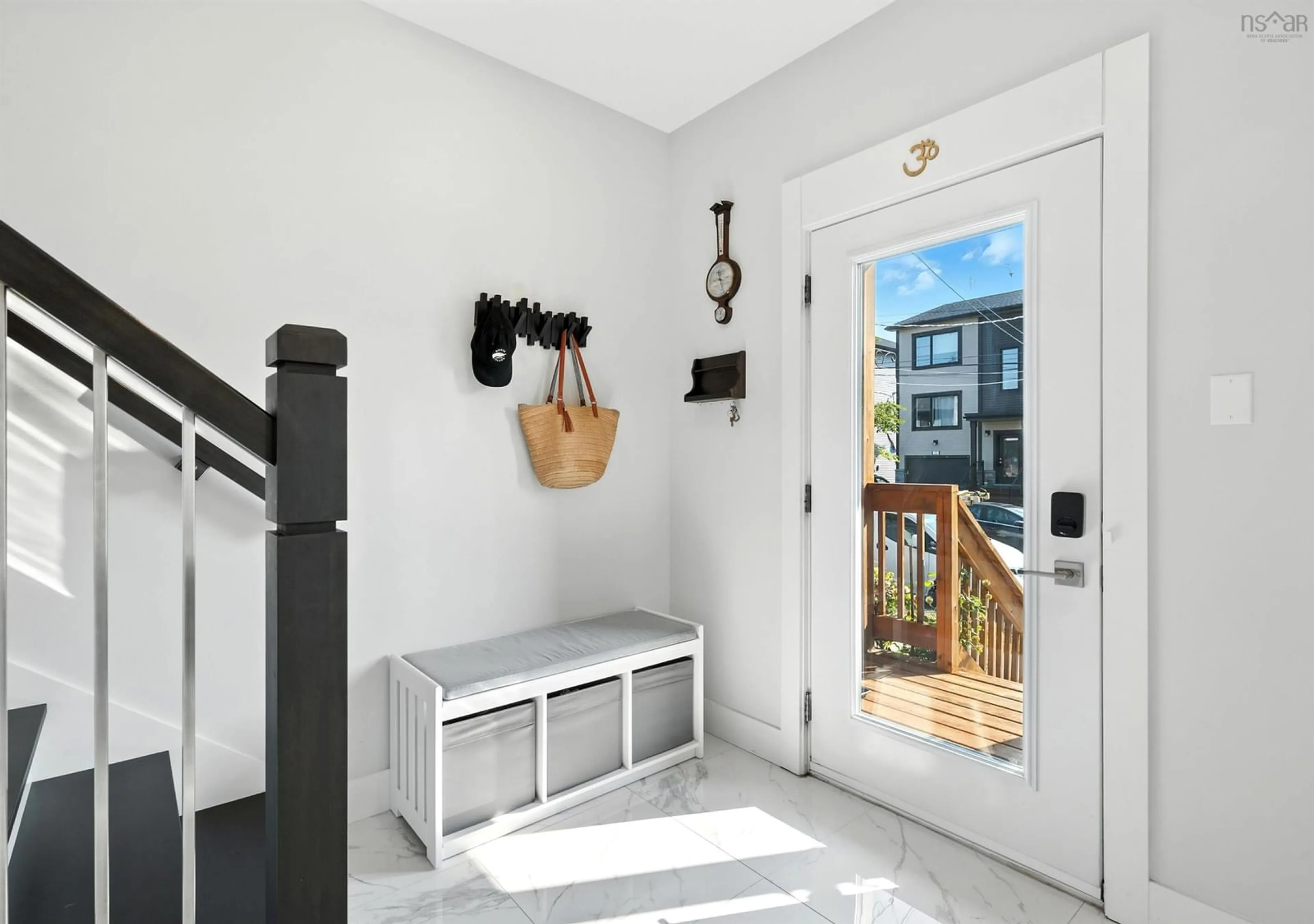 Indoor entryway for 32 Travertine Court, Spryfield Nova Scotia B3P 0J5