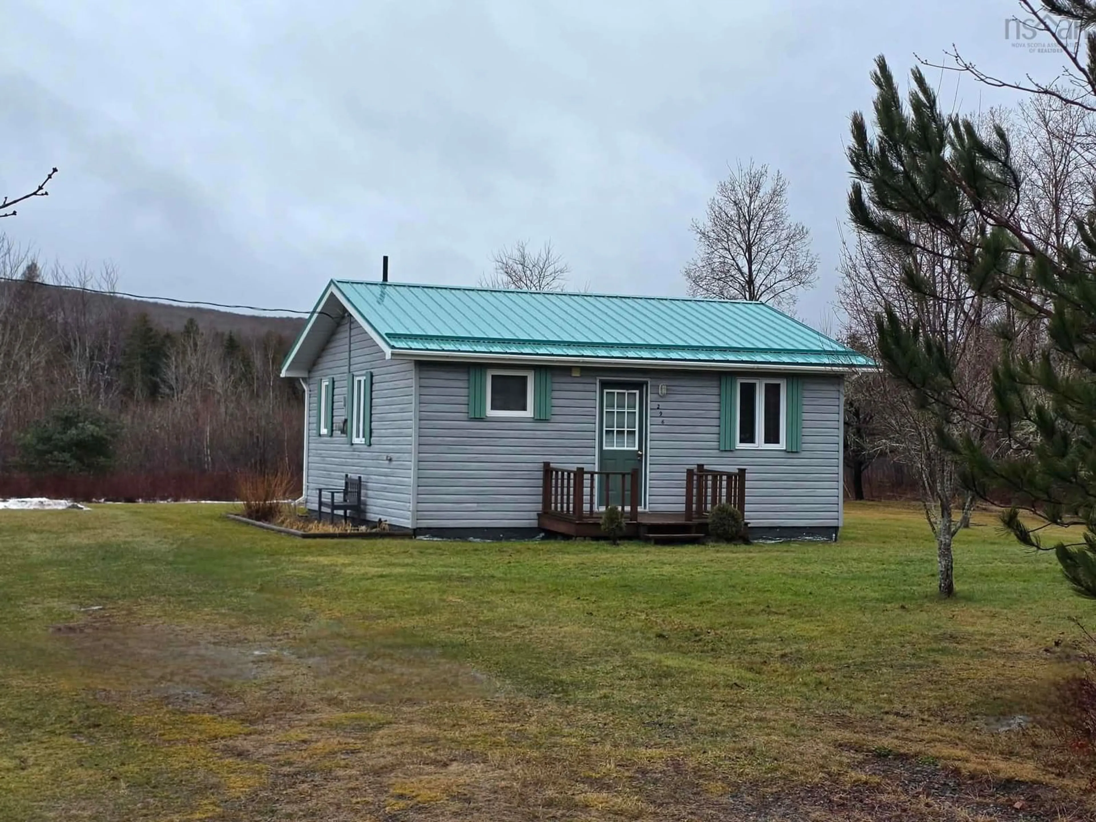 Shed for 296 Valley Rd, Westchester Nova Scotia B0M 1M0