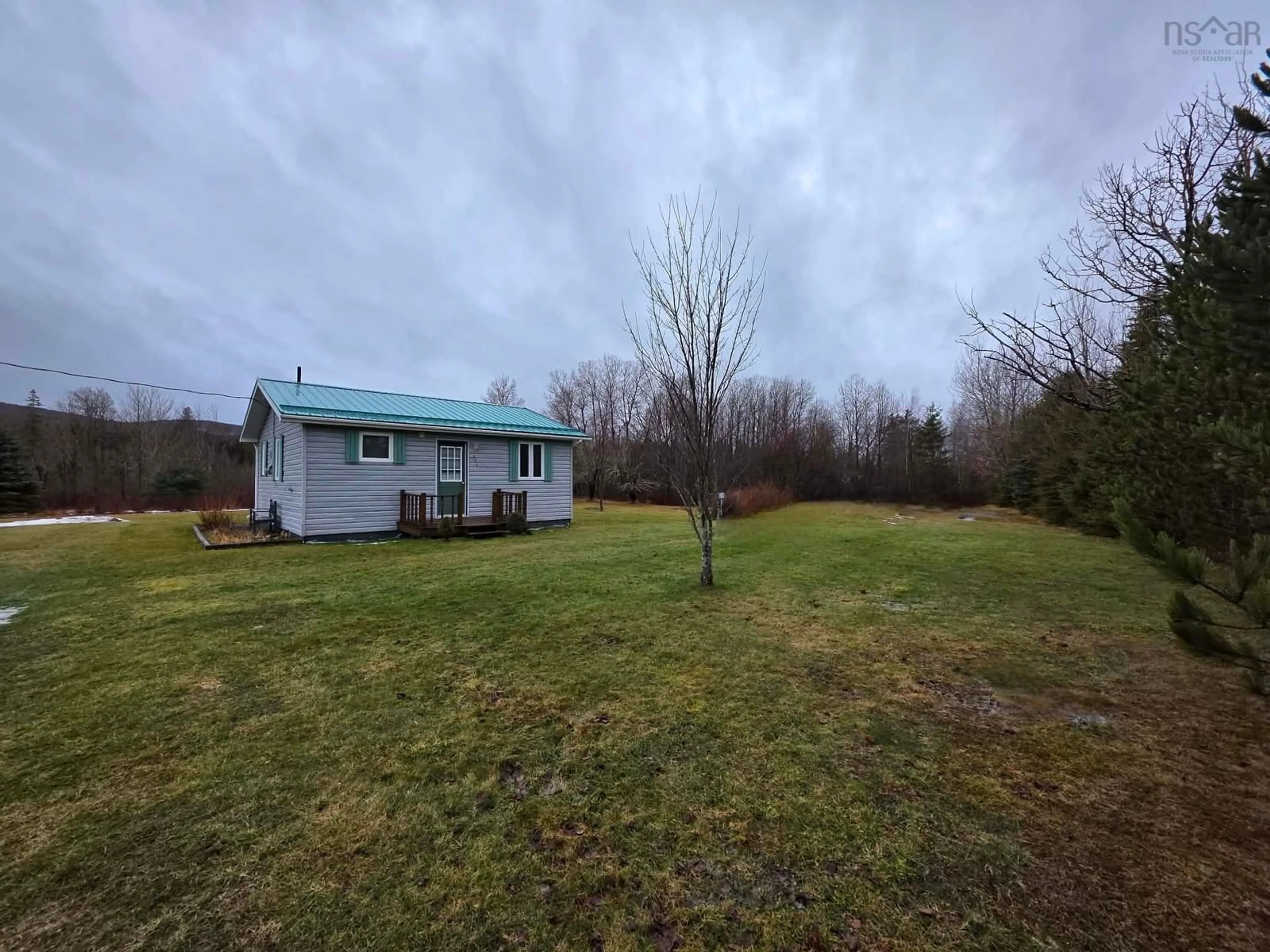 Shed for 296 Valley Rd, Westchester Nova Scotia B0M 1M0