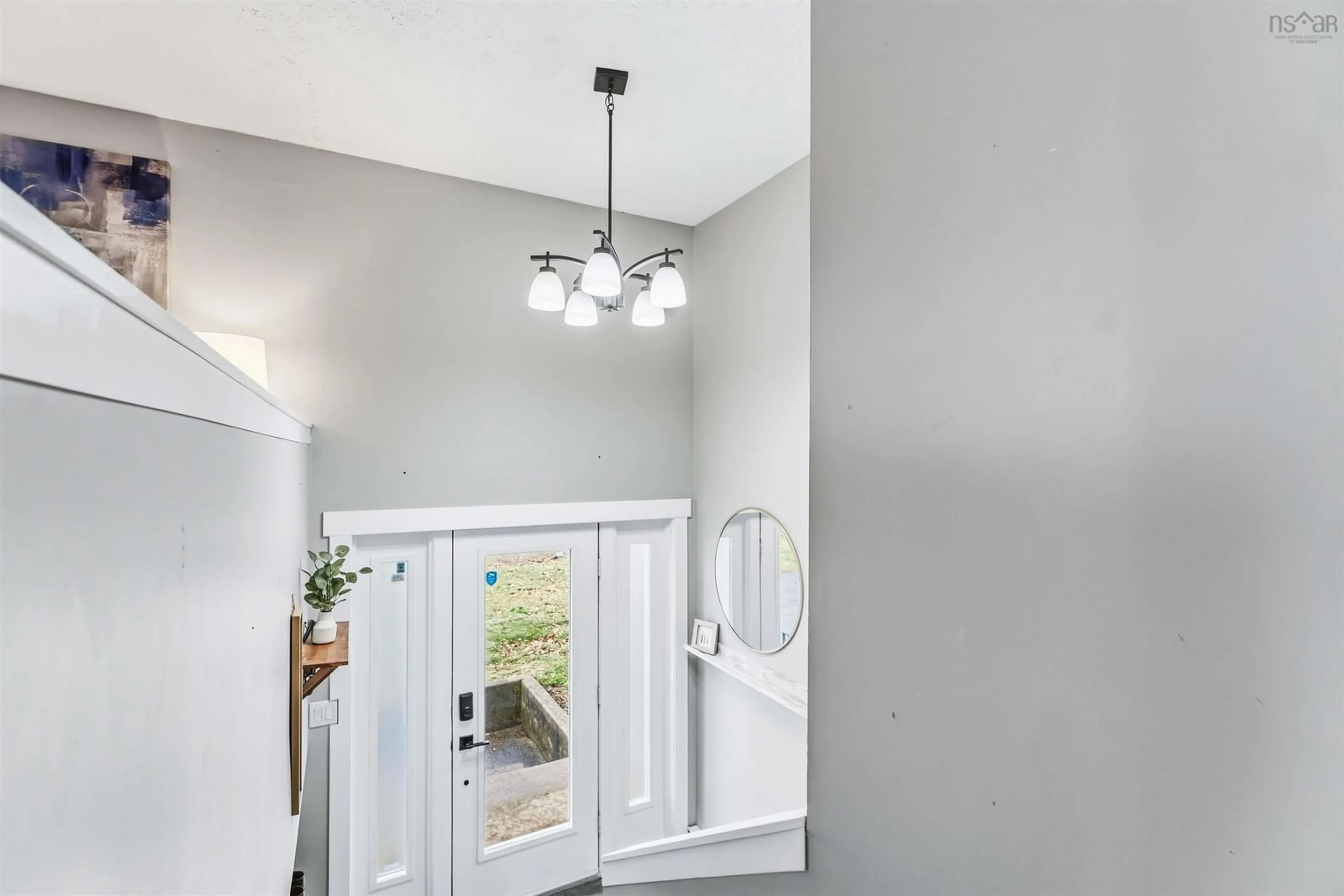 Indoor entryway for 6 Robinson Drive, Berwick Nova Scotia B0P 1E0