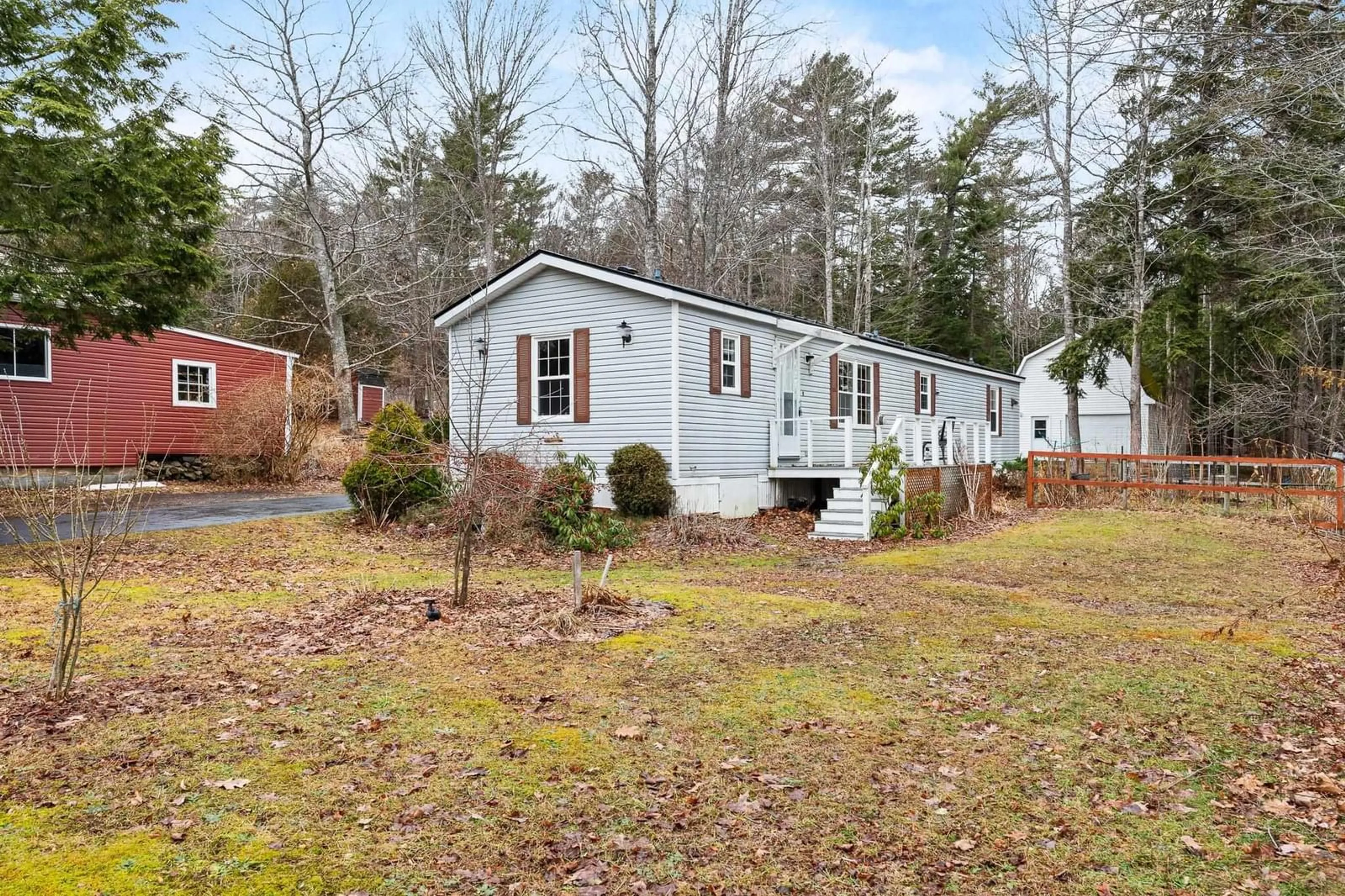 Home with vinyl exterior material, unknown for 210 Ellershouse Rd, Ellershouse Nova Scotia B0N 1L0