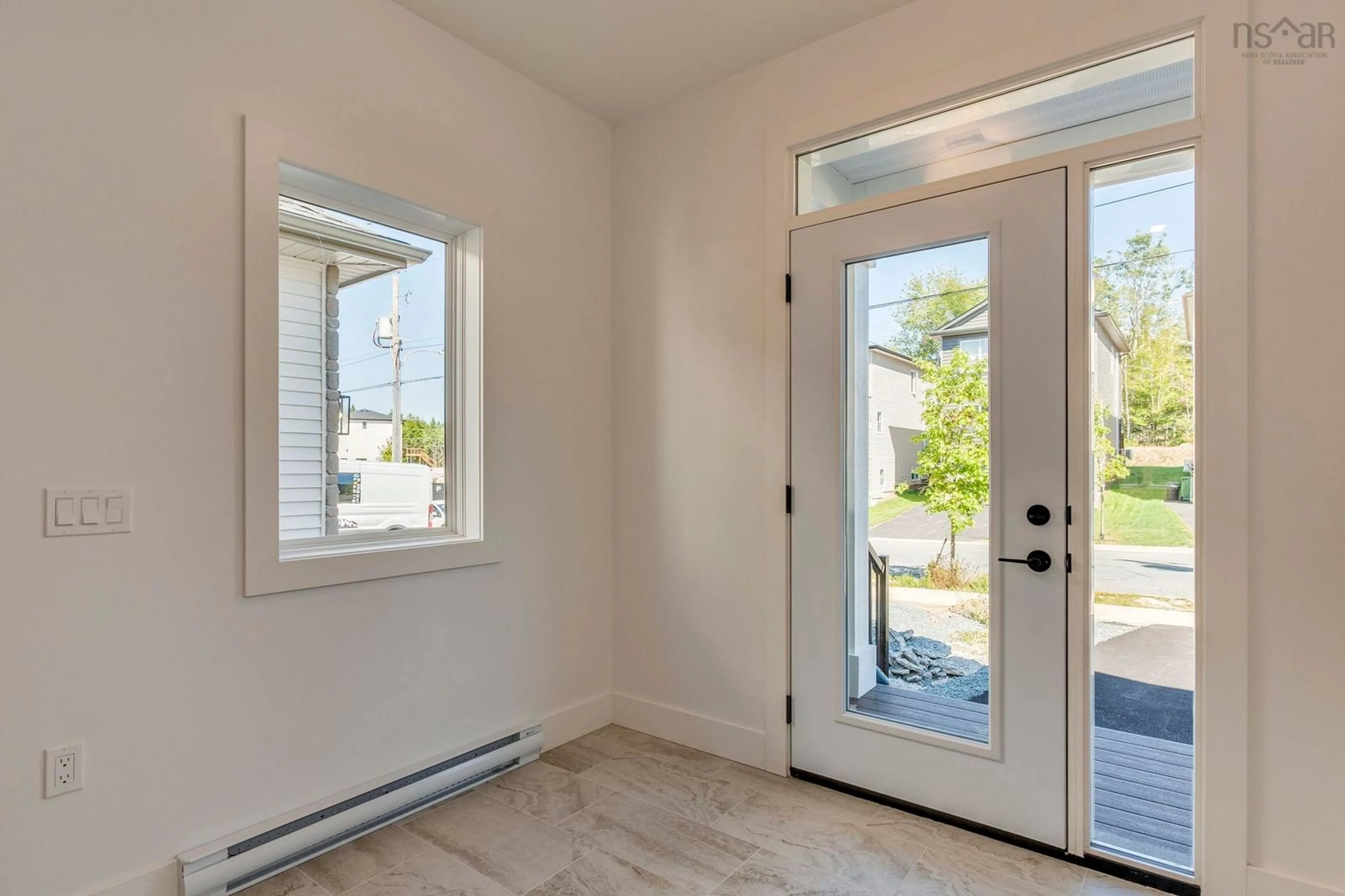 Indoor entryway for PC-37 49 Pearlgarden Close, Dartmouth Nova Scotia B2X 0C3
