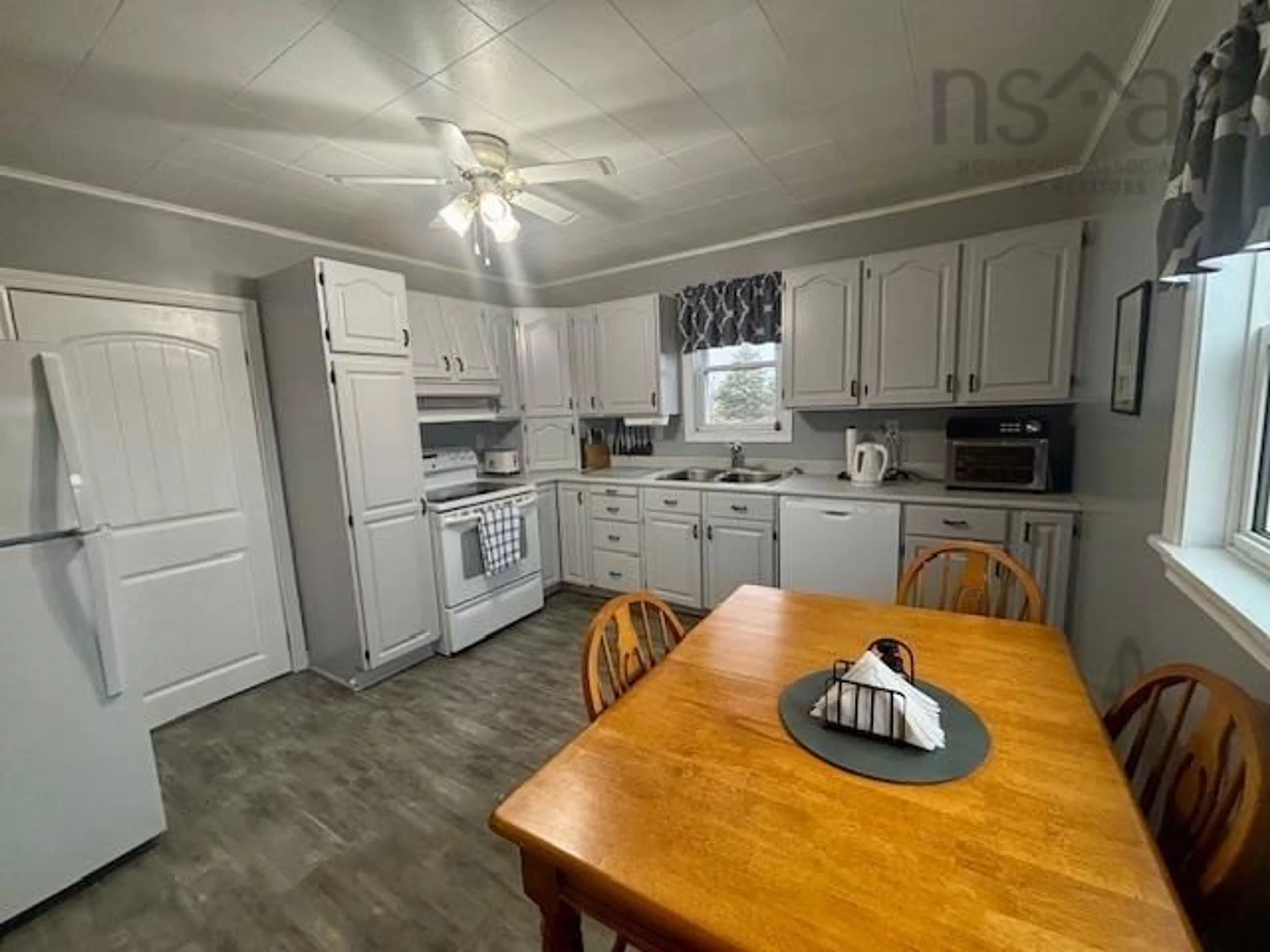 Unknown for 721 St. Joseph St, New Waterford Nova Scotia B1H 4G5