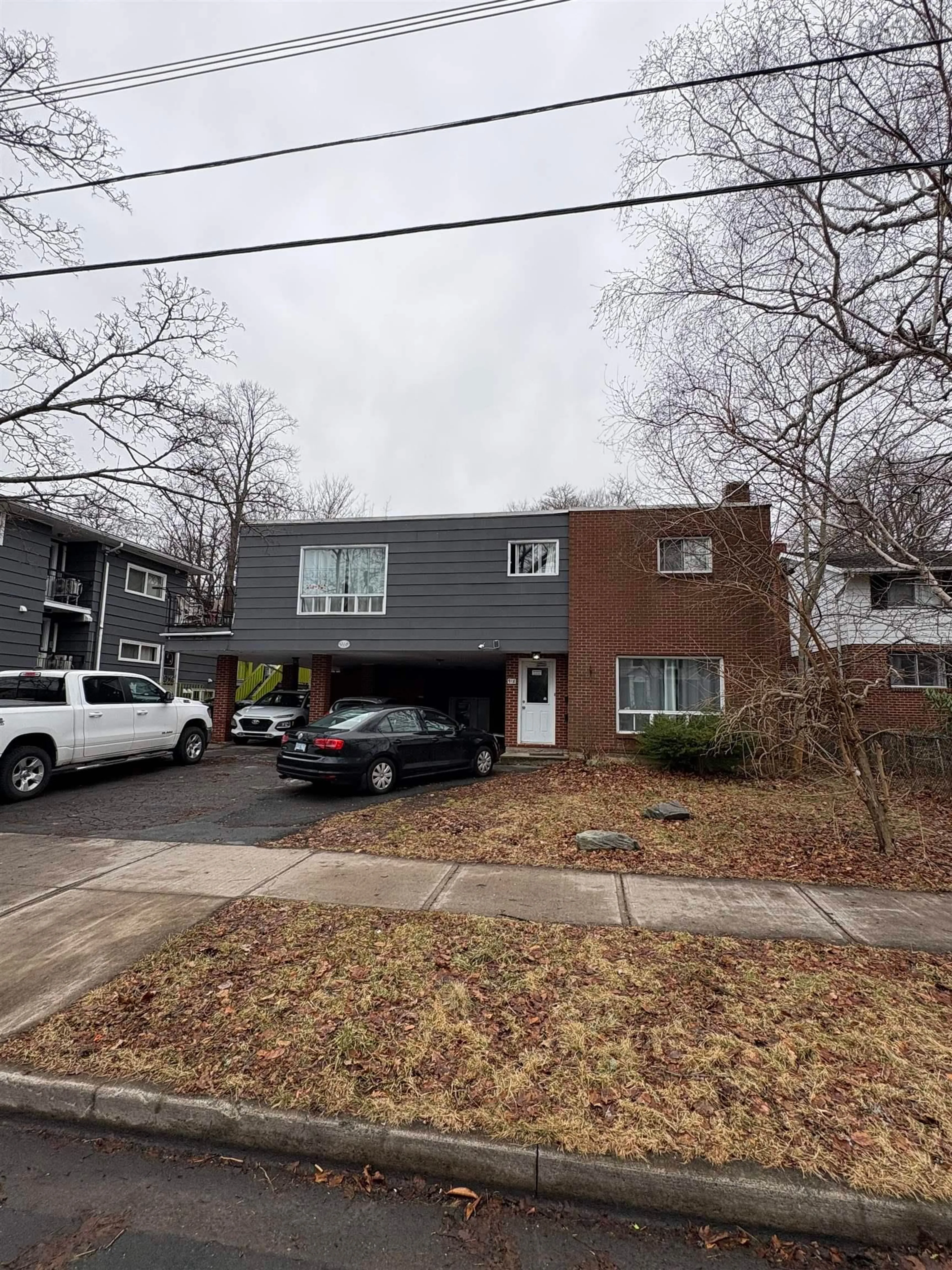 Home with brick exterior material, street for 918 Mclean St, Halifax Peninsula Nova Scotia B3H 2V1