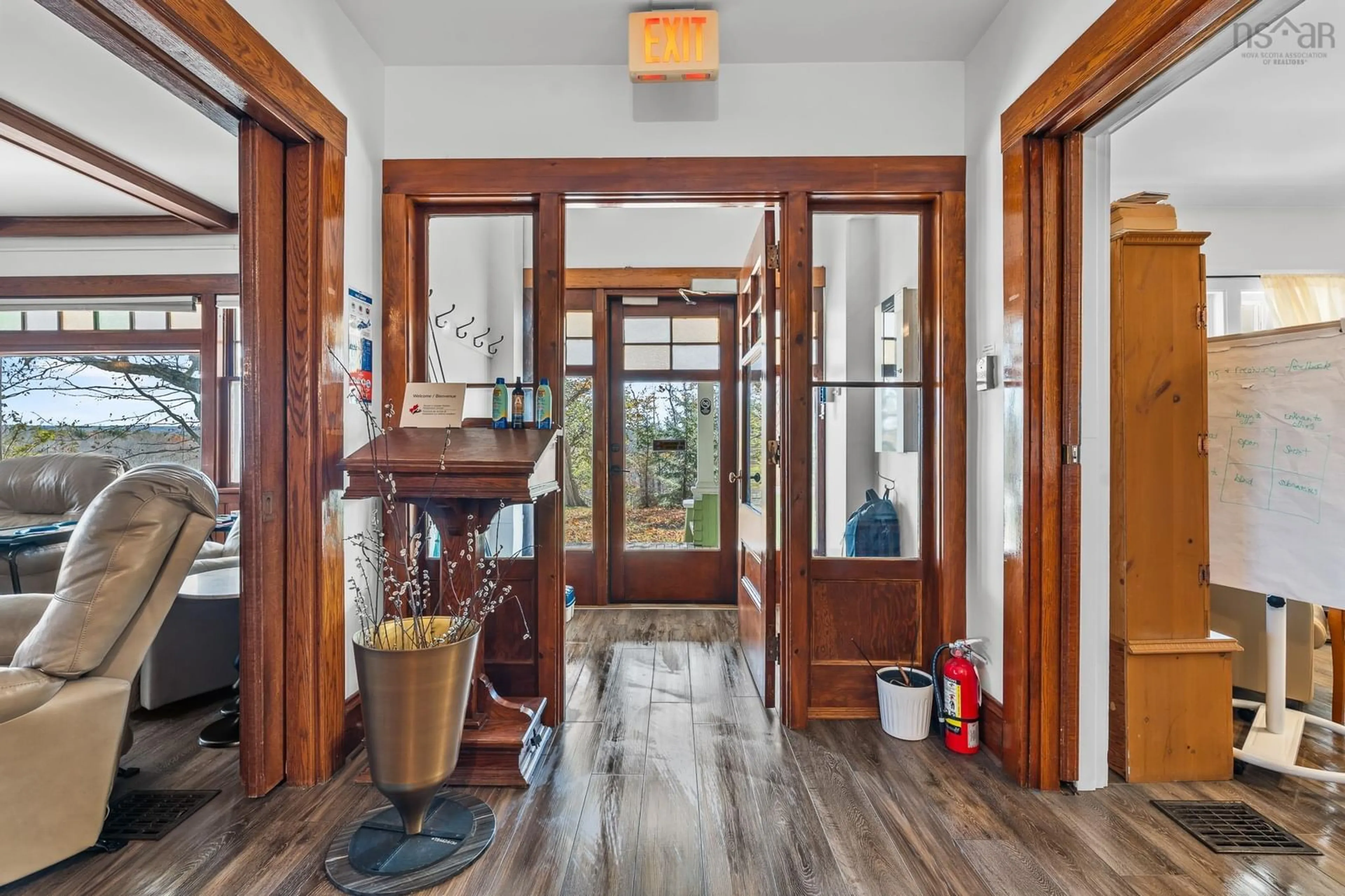 Indoor entryway for 8979 Highway 201, Nictaux Nova Scotia B0S 1P0