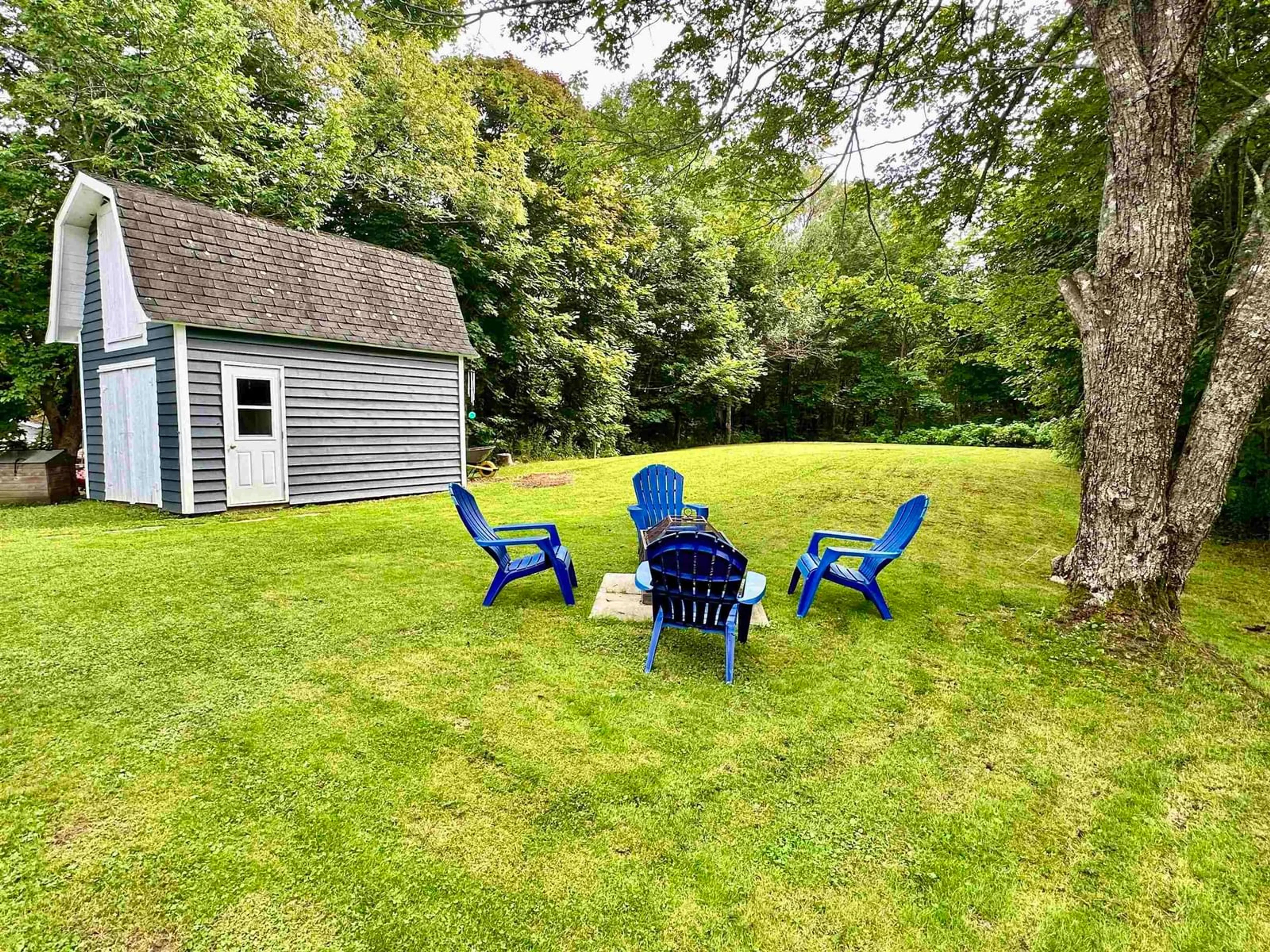 Patio, water/lake/river/ocean view for 178 Shore Rd, Mersey Point Nova Scotia B0T 1K0
