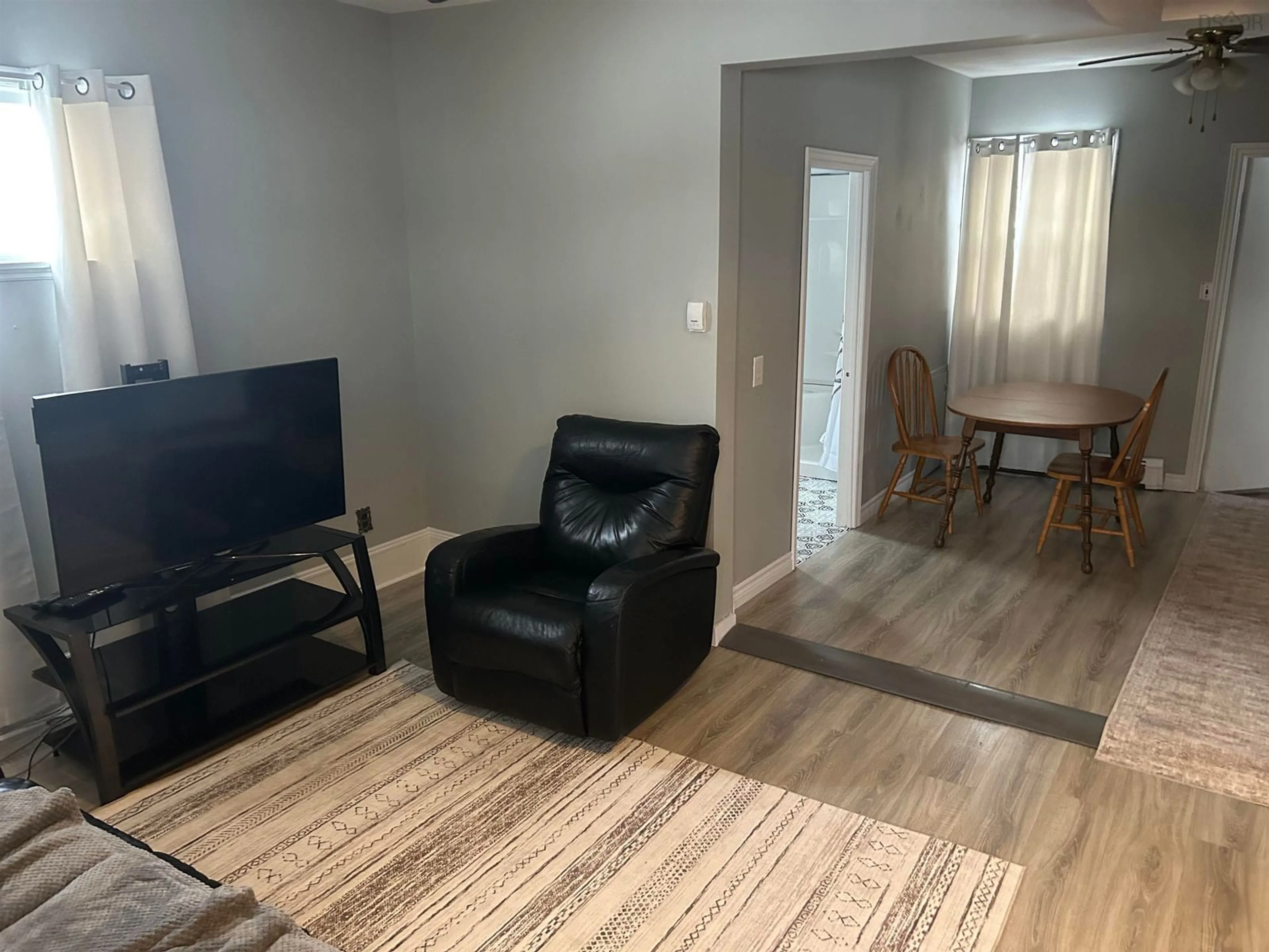 A pic of a room for 192-194 Gatacre St, Sydney Nova Scotia B1N 1Z2