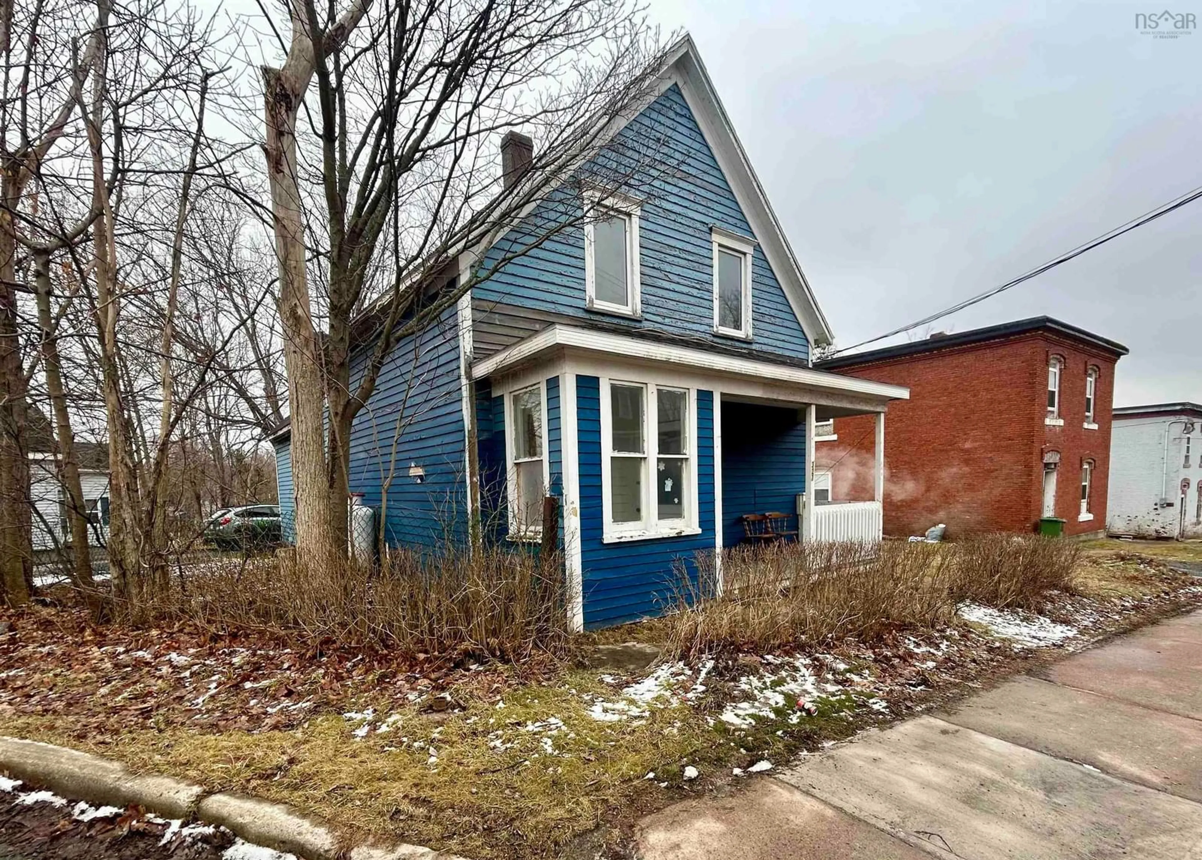 Home with brick exterior material, street for 327 South Foord St, Stellarton Nova Scotia B0K 1S0