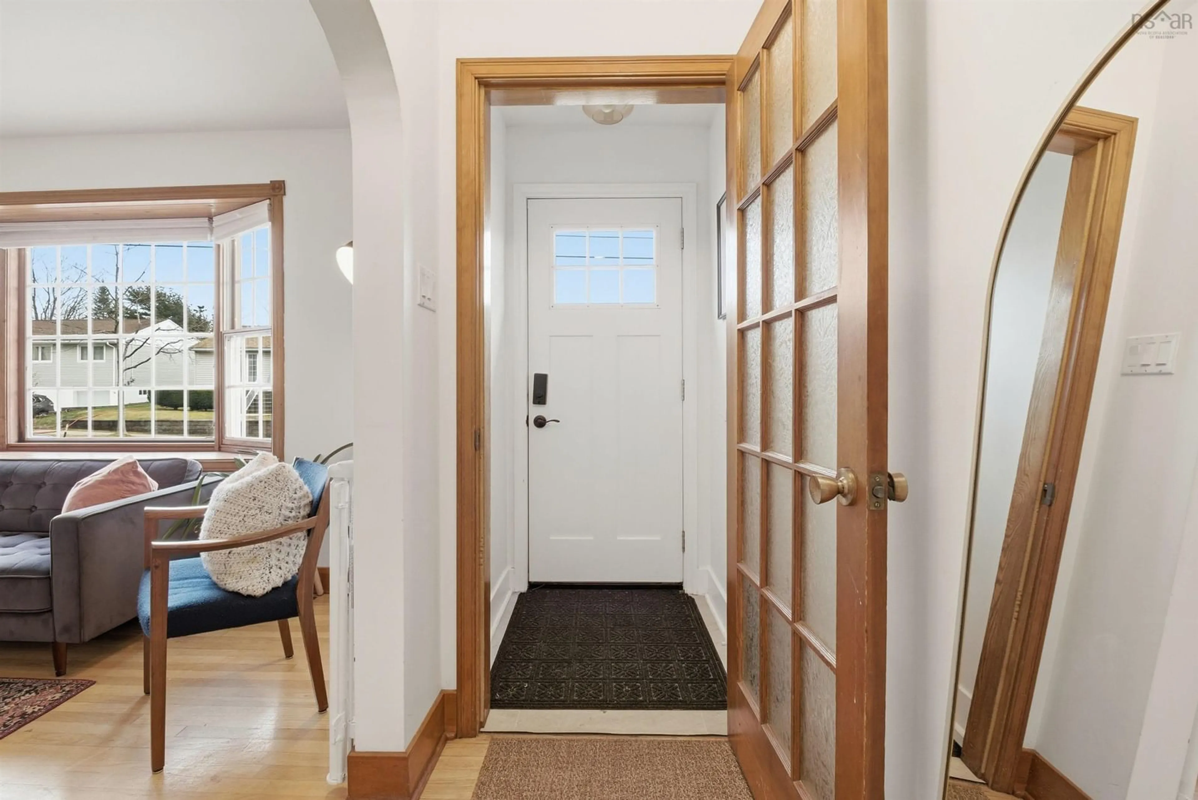 Indoor entryway for 87 Symonds St, Dartmouth Nova Scotia B3A 3M1