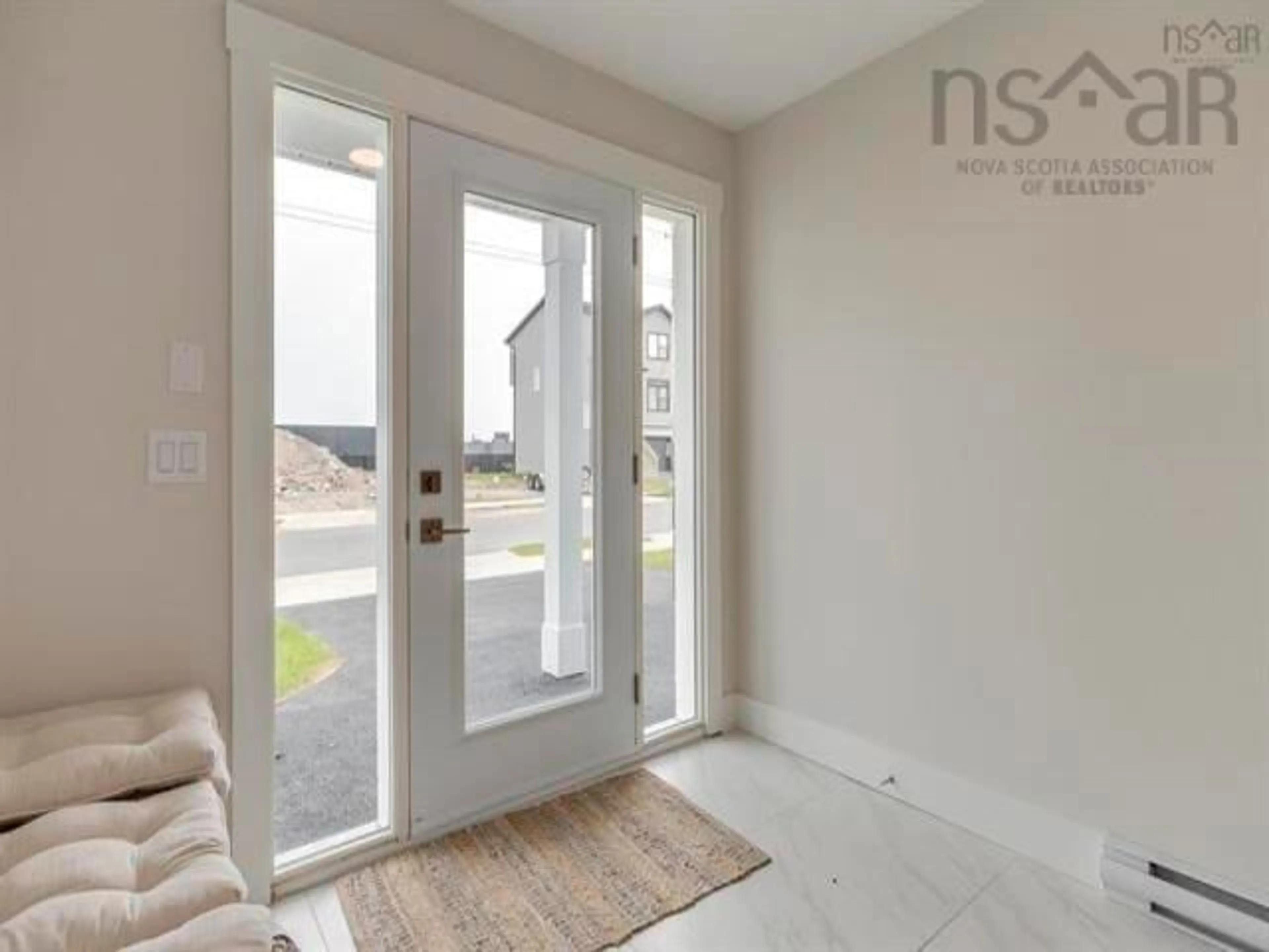 Indoor entryway for 230 Higgins Ave, Beechville Nova Scotia B3T 0N3