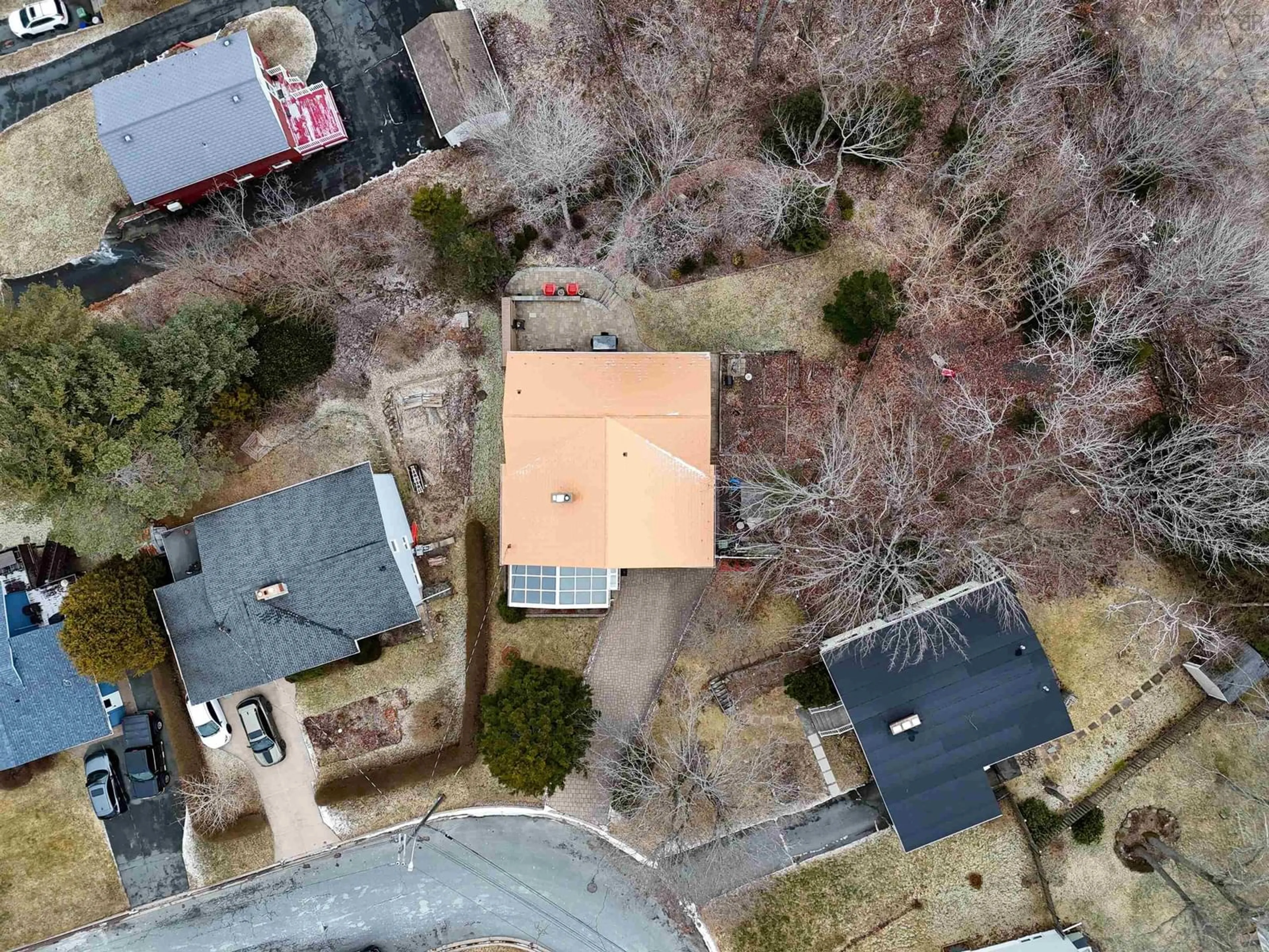 A pic from outside/outdoor area/front of a property/back of a property/a pic from drone, street for 12 Canary Cres, Halifax Nova Scotia B3M 1R1