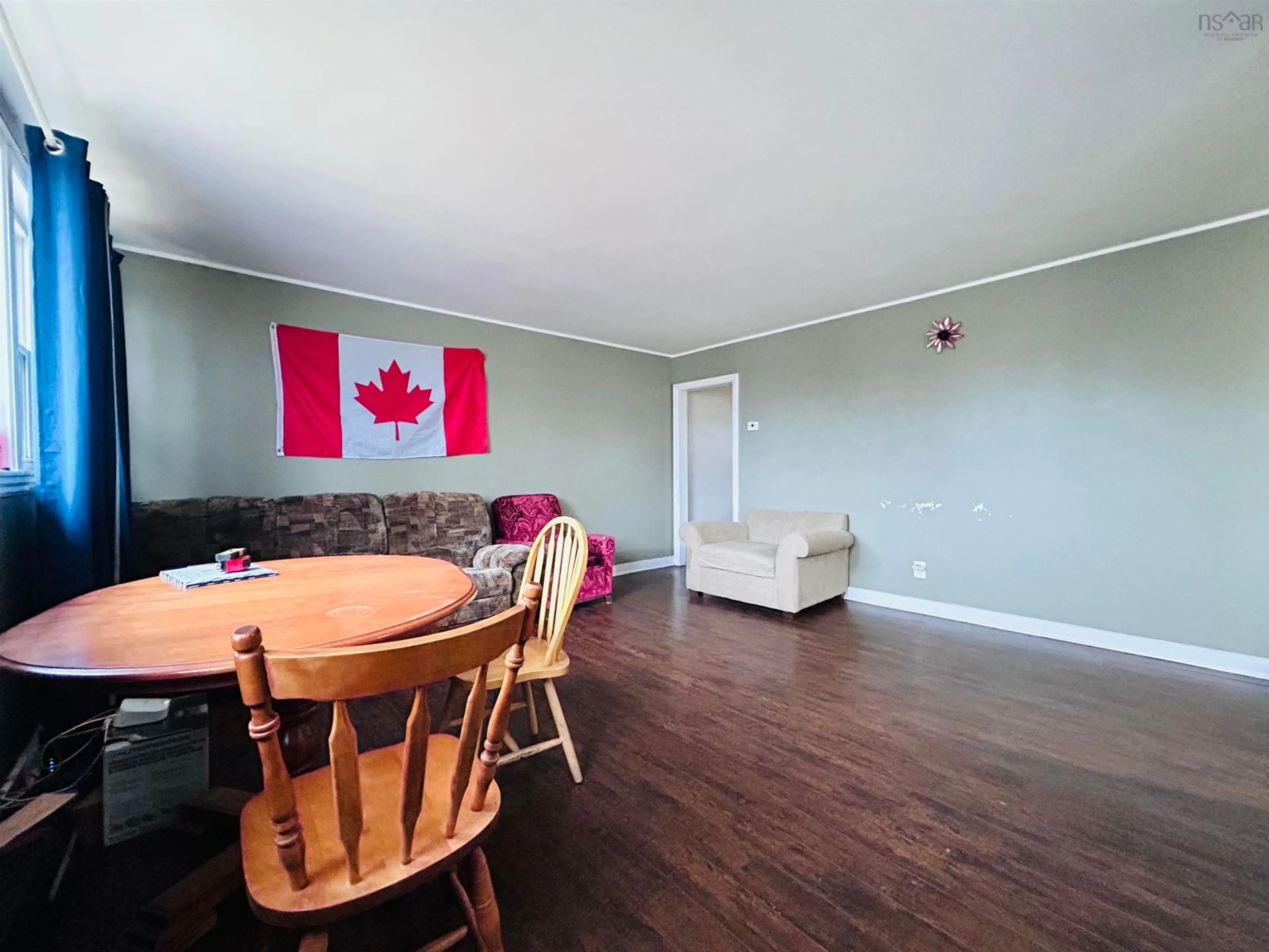 A pic of a room for 816 Upper Prince St, Sydney Nova Scotia B1P 5N7