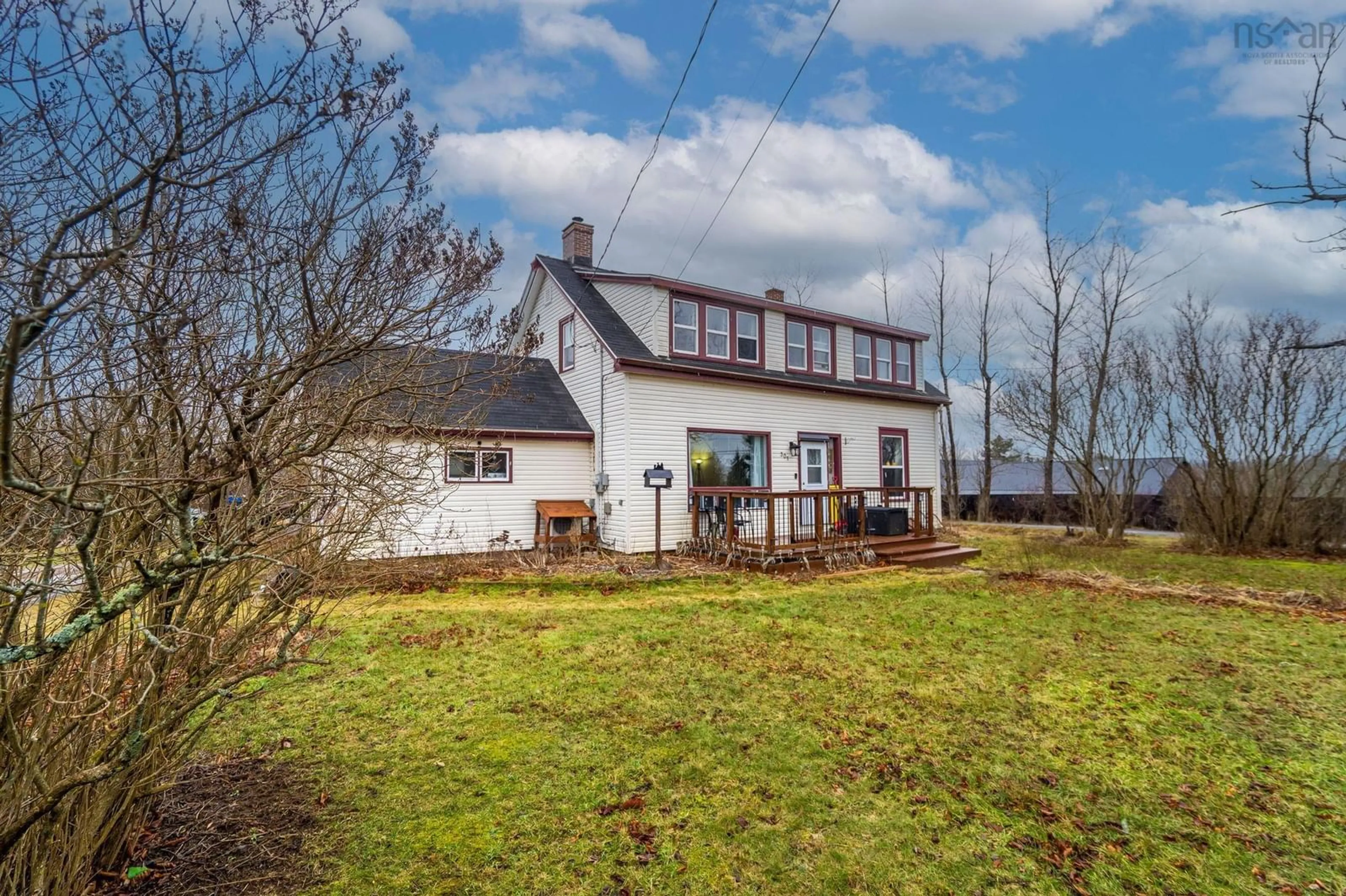 A pic from outside/outdoor area/front of a property/back of a property/a pic from drone, building for 301 Town Rd, Falmouth Nova Scotia B0P 1L0